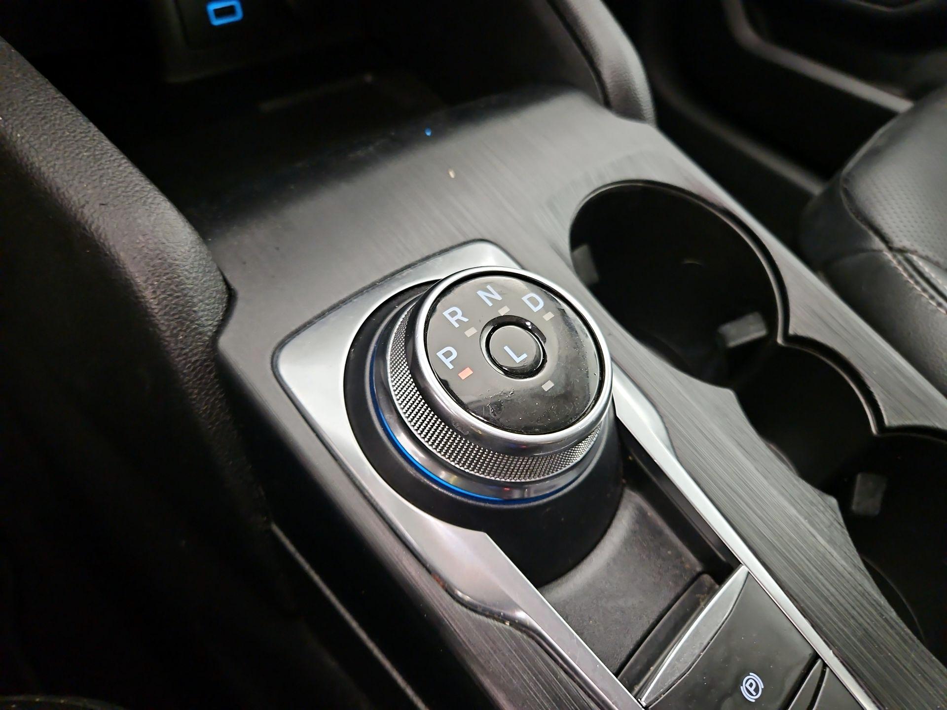 Thumbnail: 2022 Ford Escape - 18