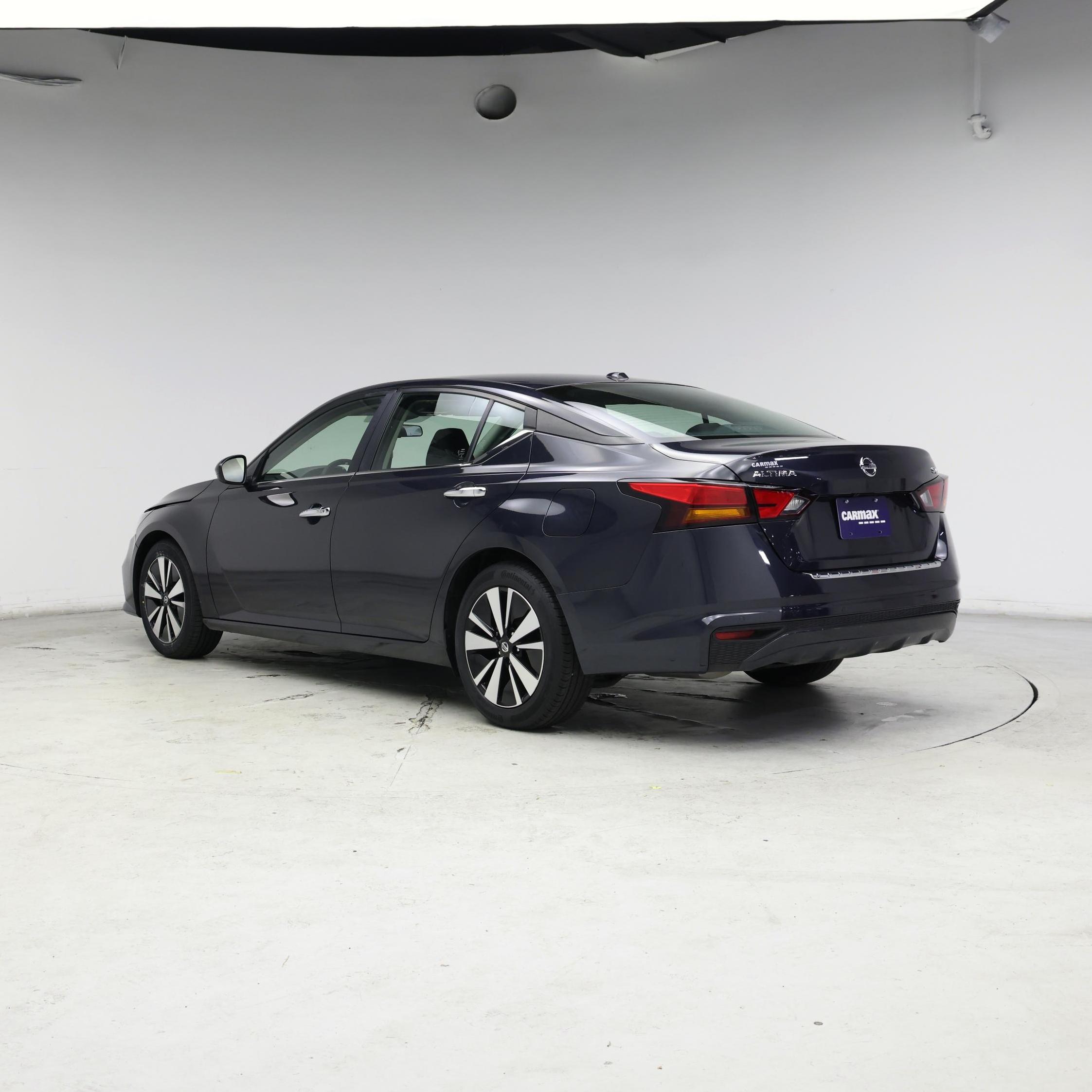 Thumbnail: 2022 Nissan Altima - 2