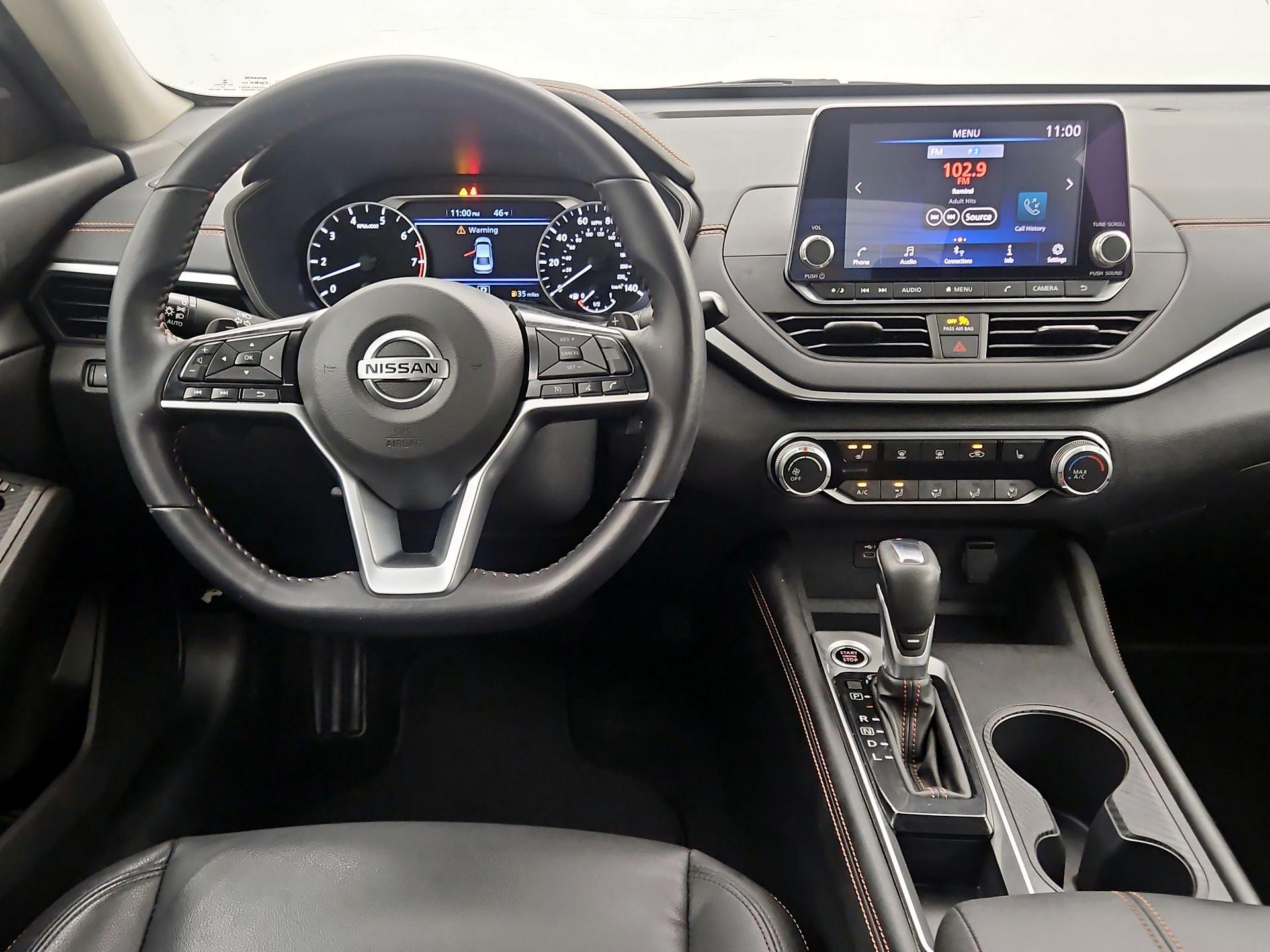 Thumbnail: 2020 Nissan Altima - 10