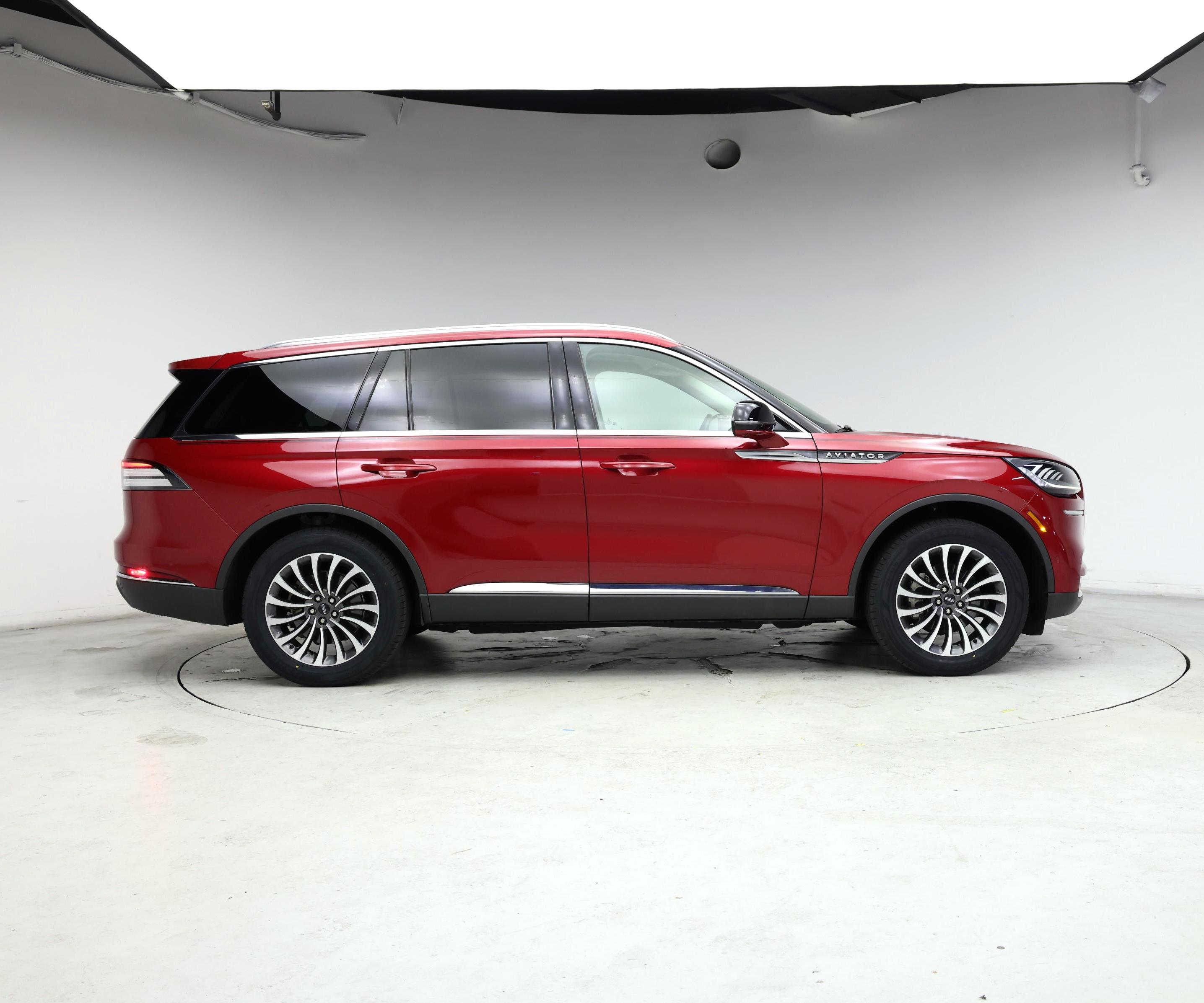 Thumbnail: 2020 Lincoln Aviator - 7