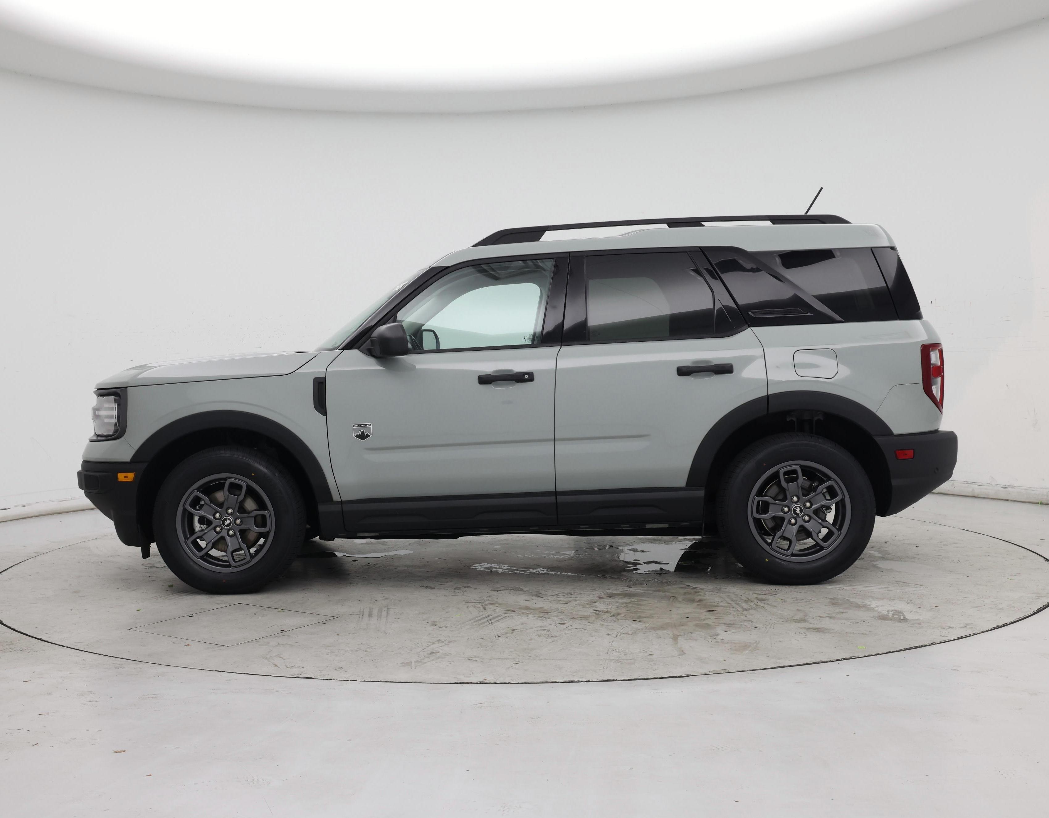 Thumbnail: 2023 Ford Bronco Sport - 3