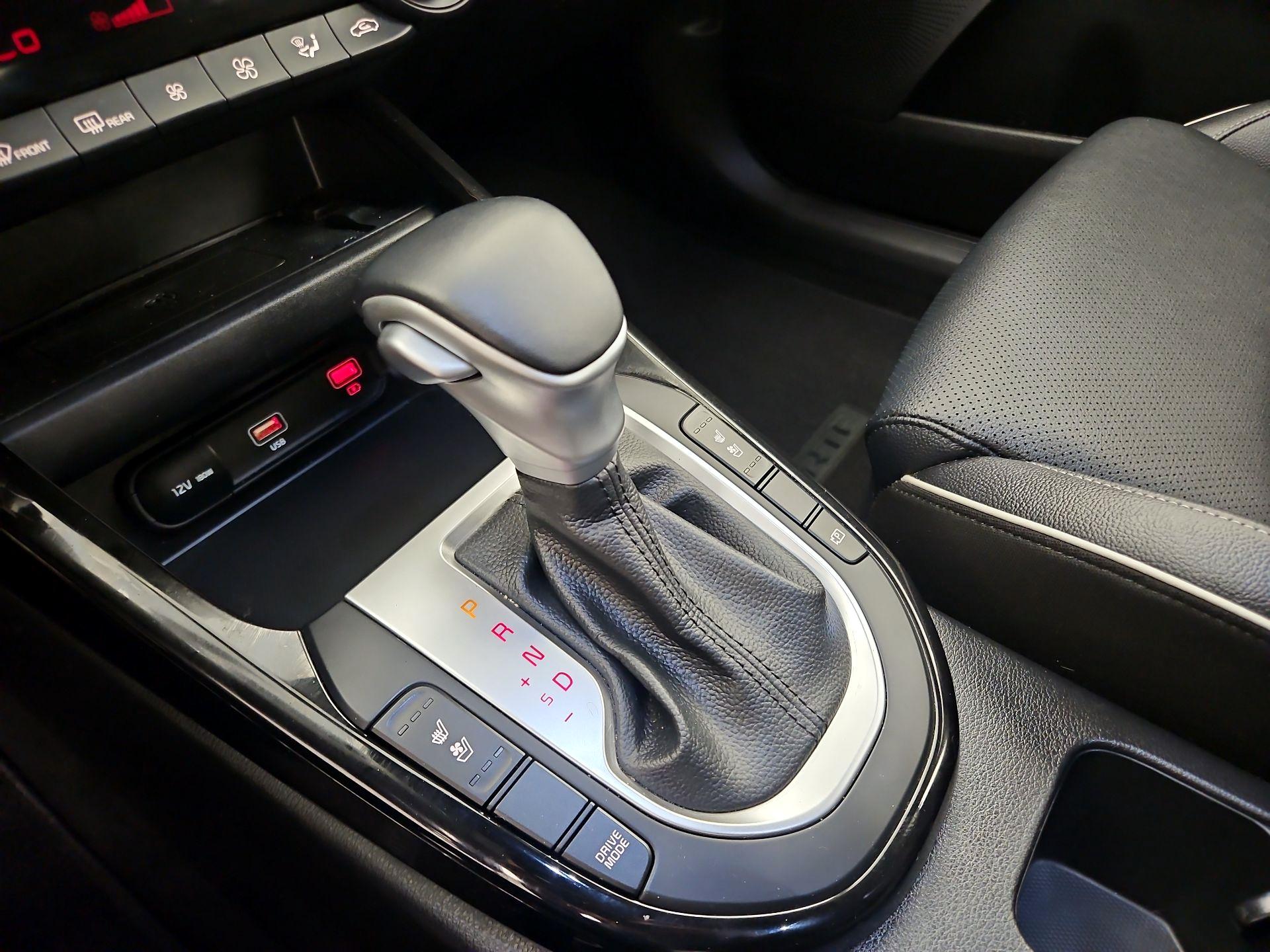Thumbnail: 2023 Kia Forte - 18