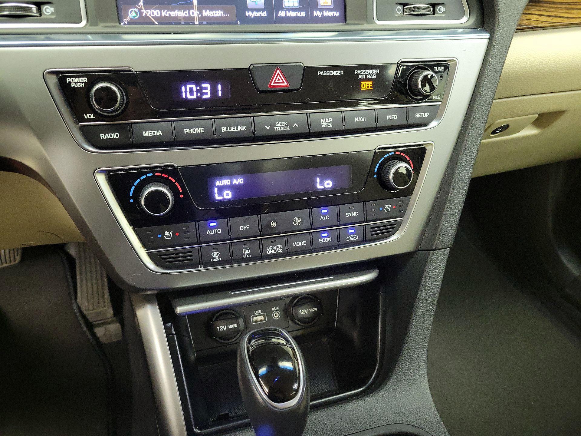 Thumbnail: 2017 Hyundai Sonata - 16