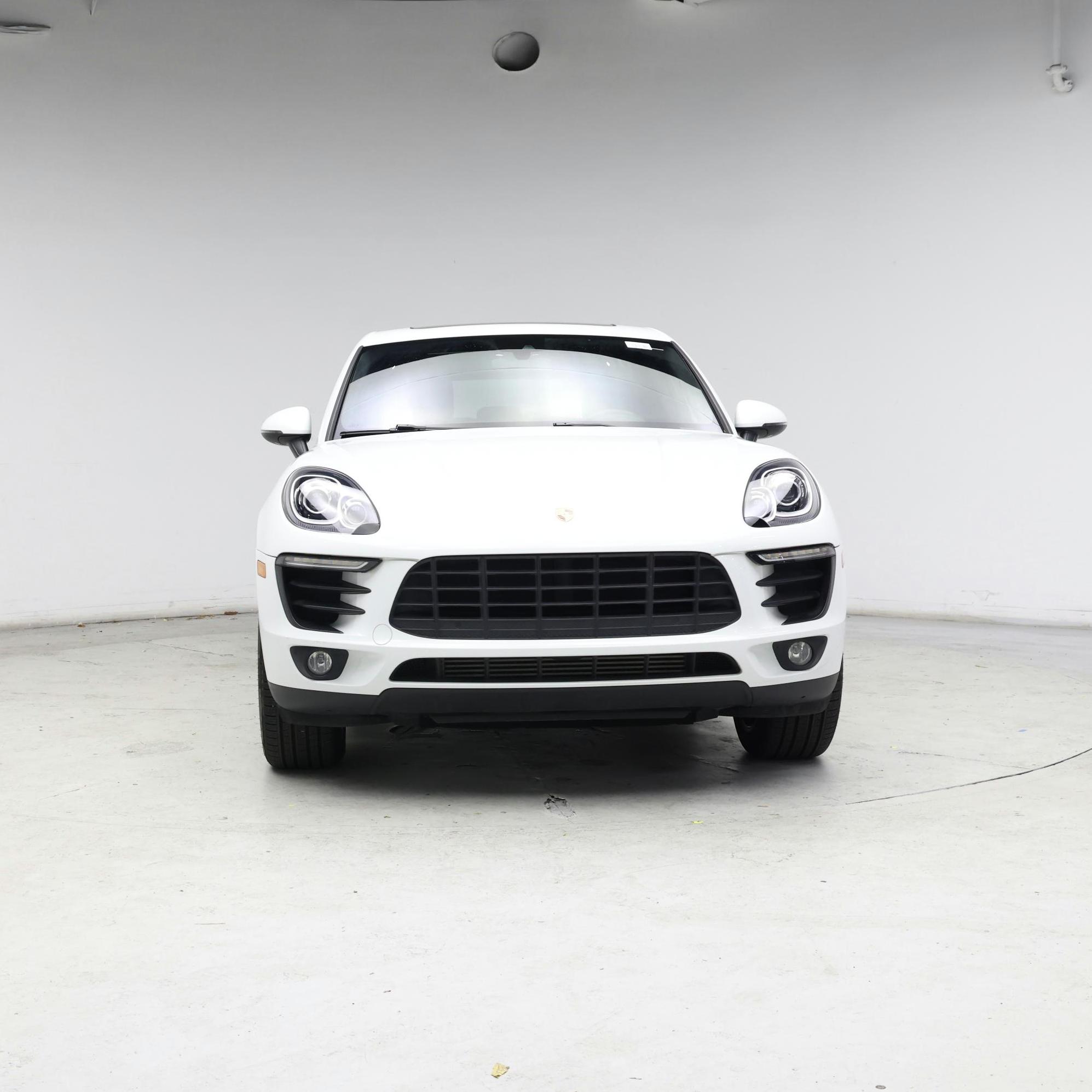 Thumbnail: 2018 Porsche Macan - 5