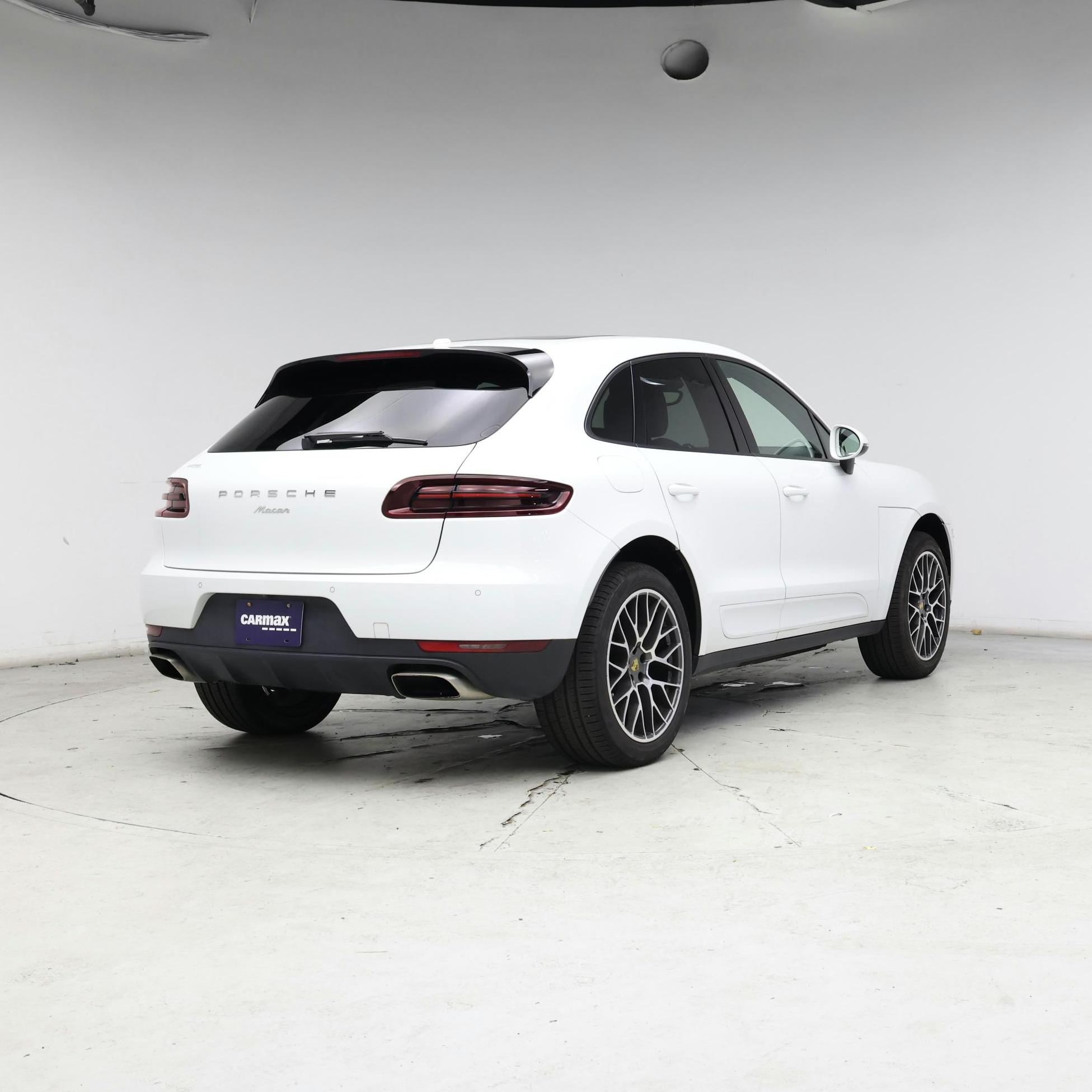 Thumbnail: 2018 Porsche Macan - 8