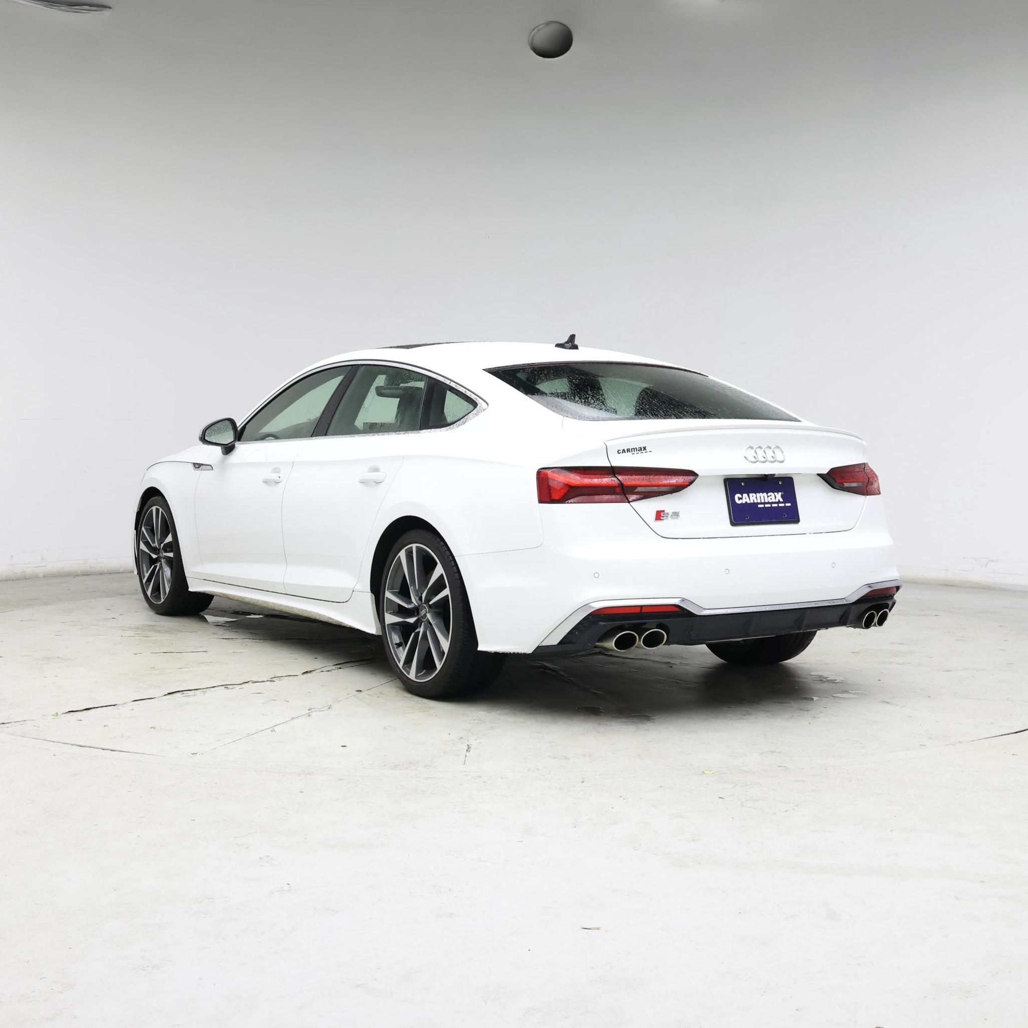 Thumbnail: 2022 Audi S5 - 2