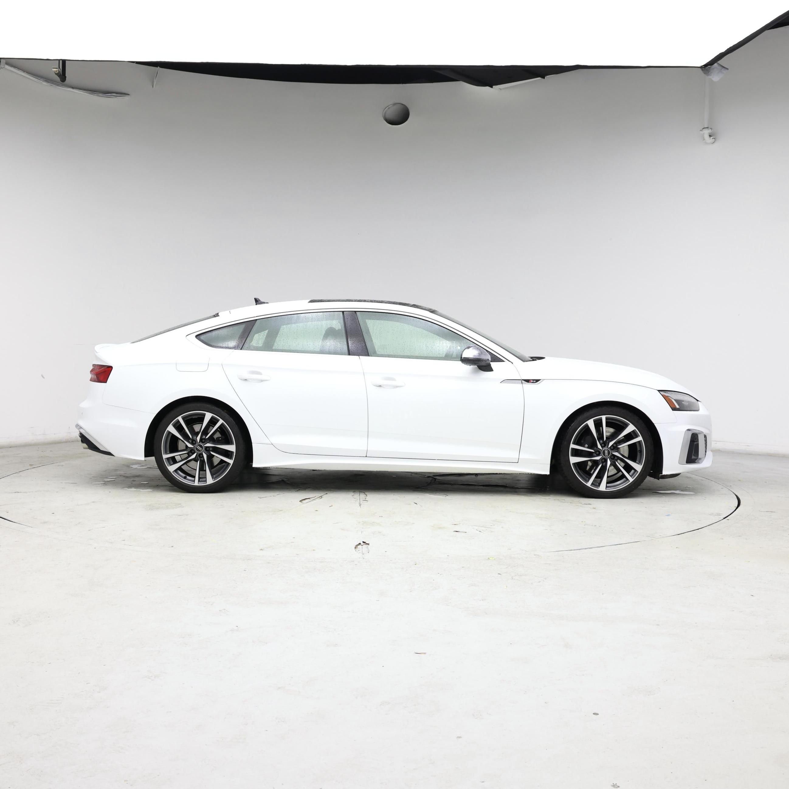 Thumbnail: 2022 Audi S5 - 7