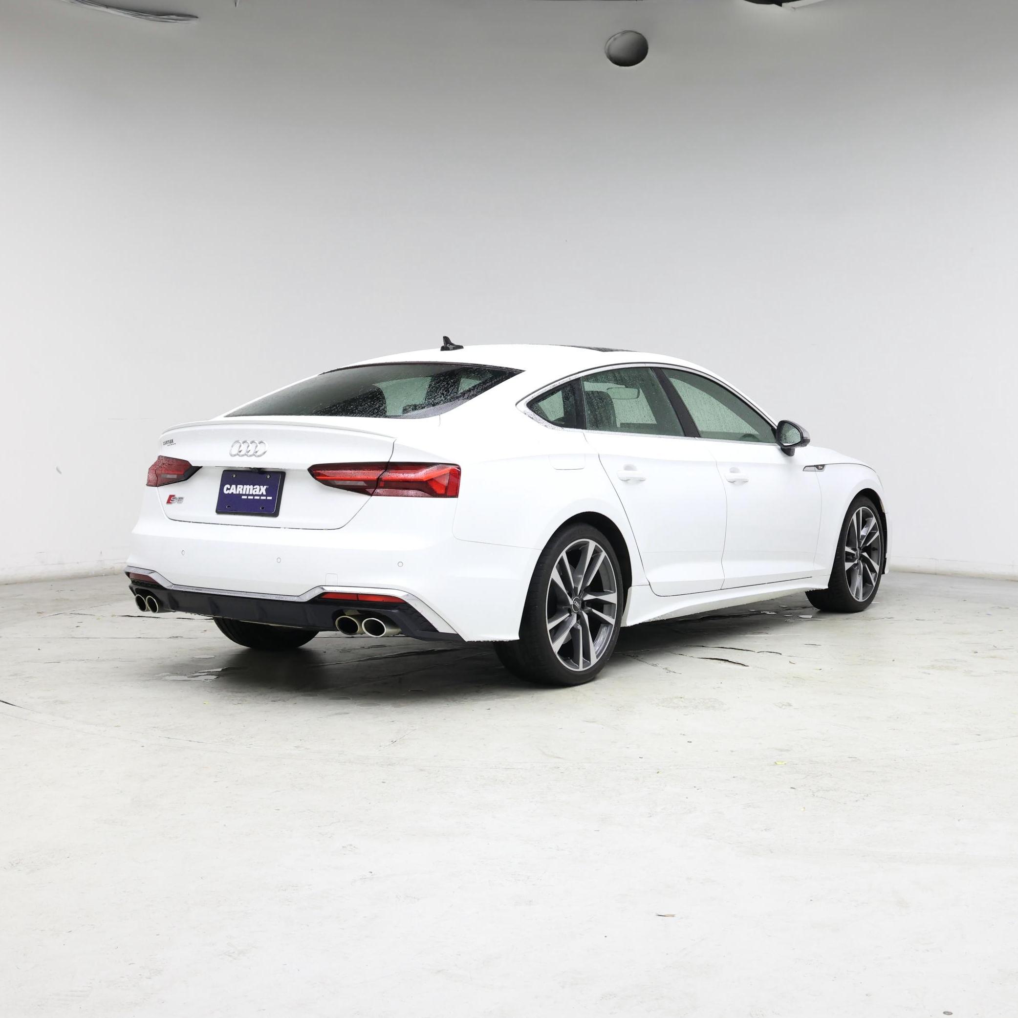 Thumbnail: 2022 Audi S5 - 8