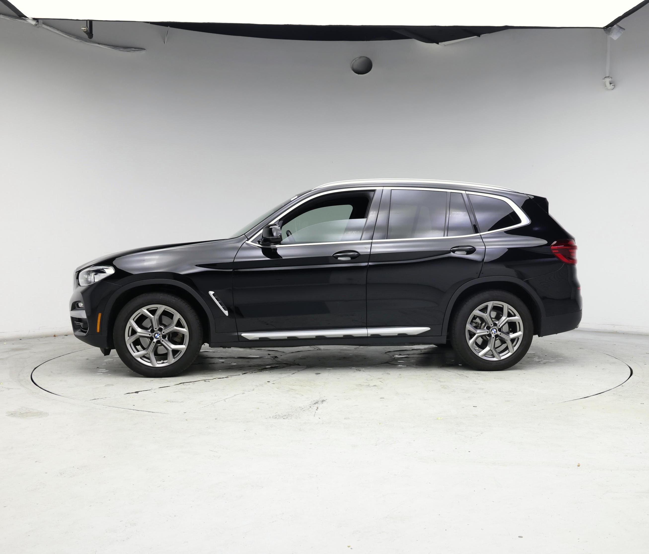 Thumbnail: 2021 BMW X3 - 3