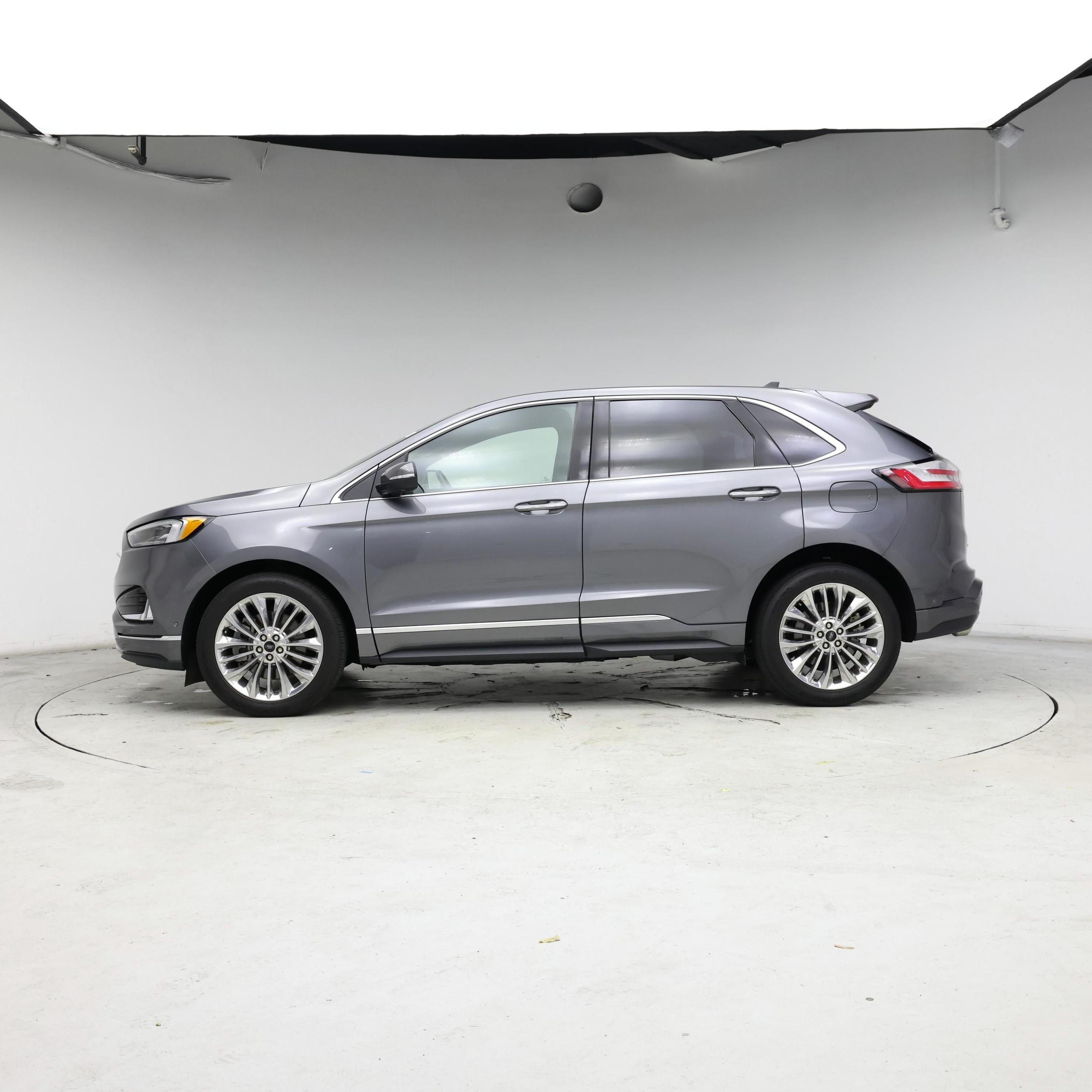 Thumbnail: 2022 Ford Edge - 3