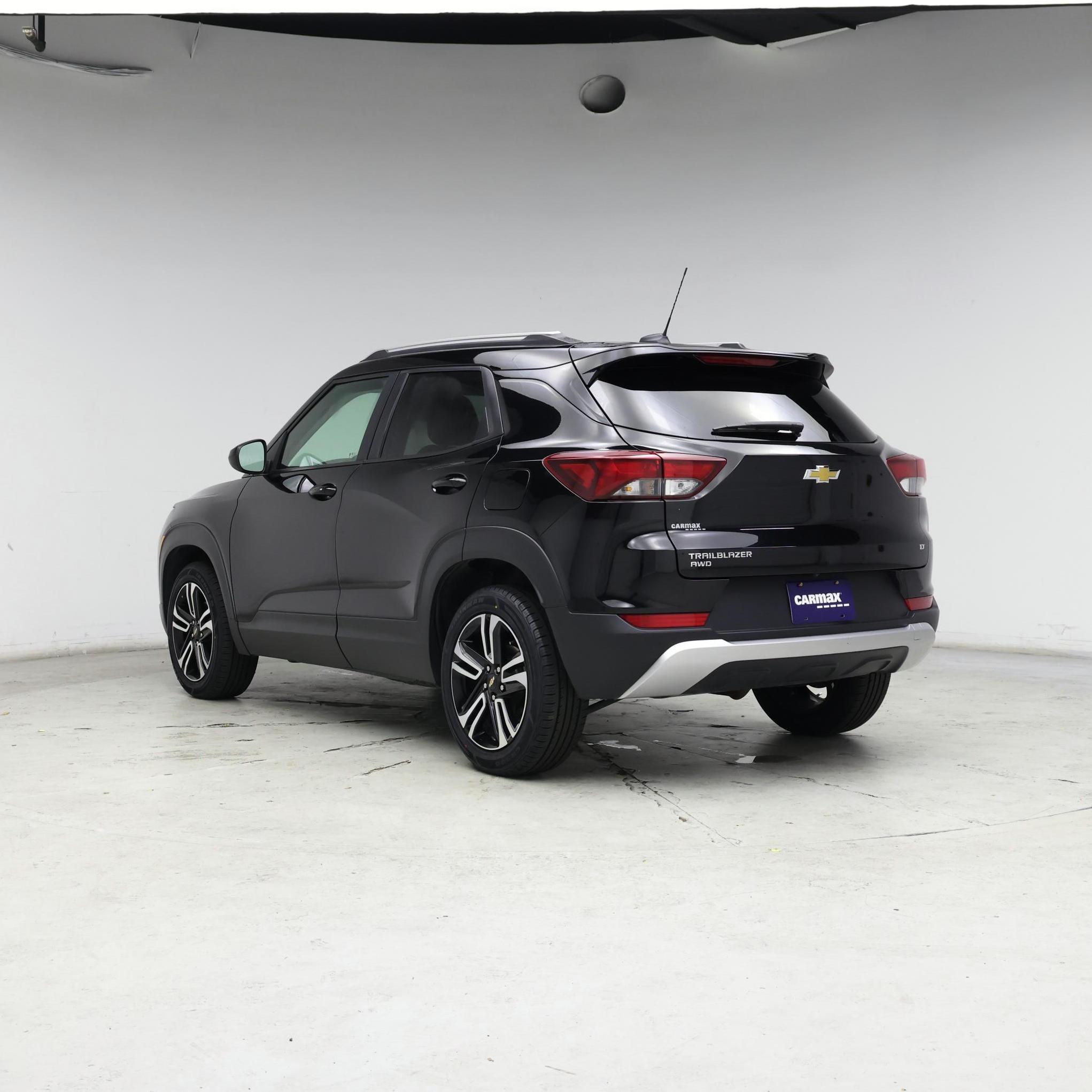 Thumbnail: 2023 Chevrolet TrailBlazer - 2