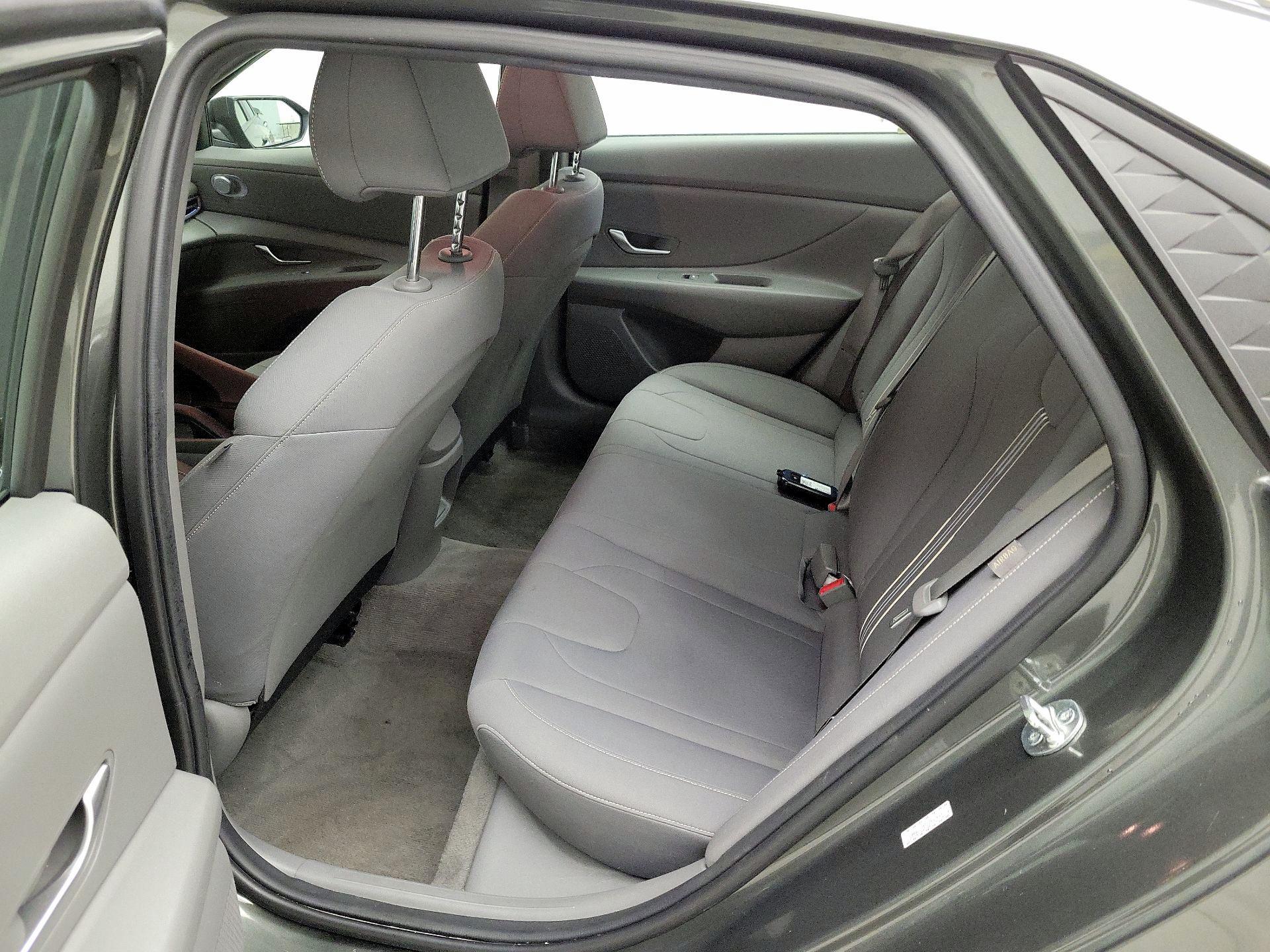 Thumbnail: 2024 Hyundai Elantra - 20