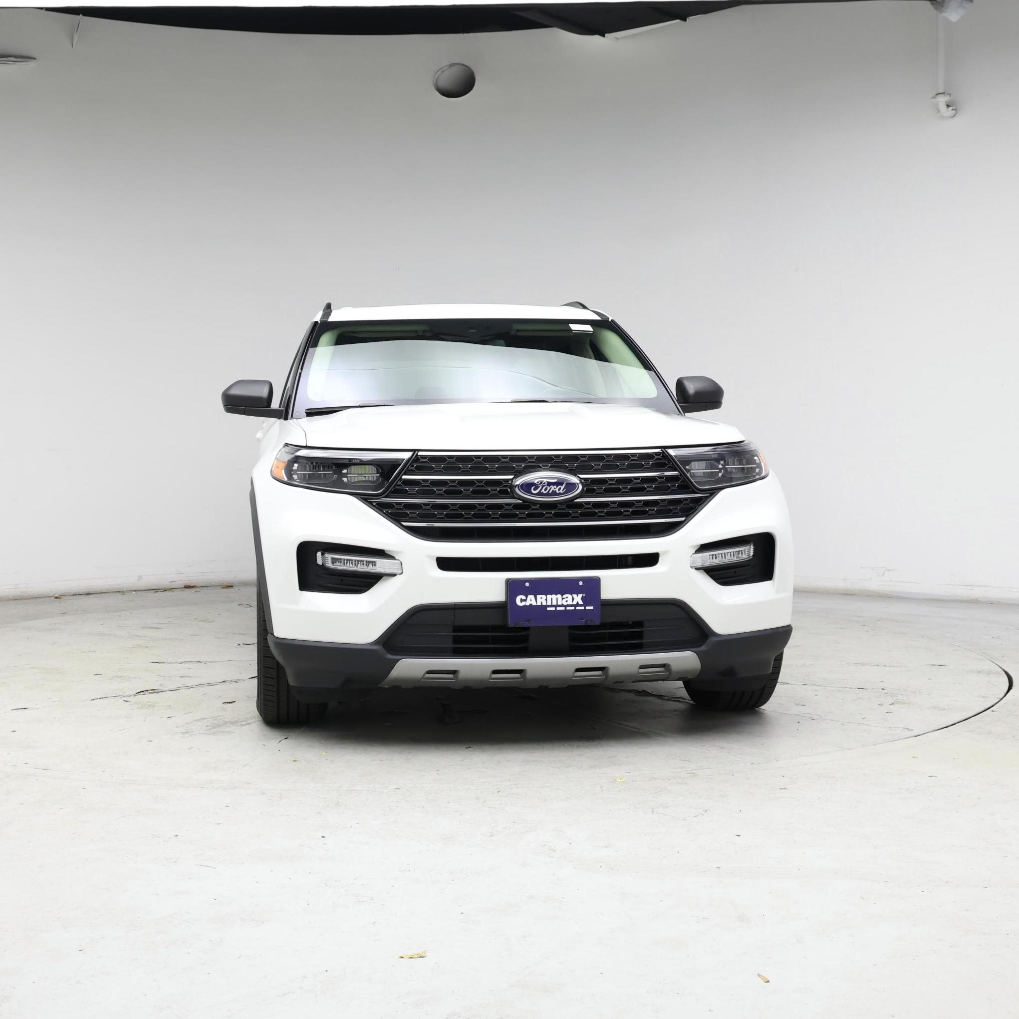 Thumbnail: 2022 Ford Explorer - 5