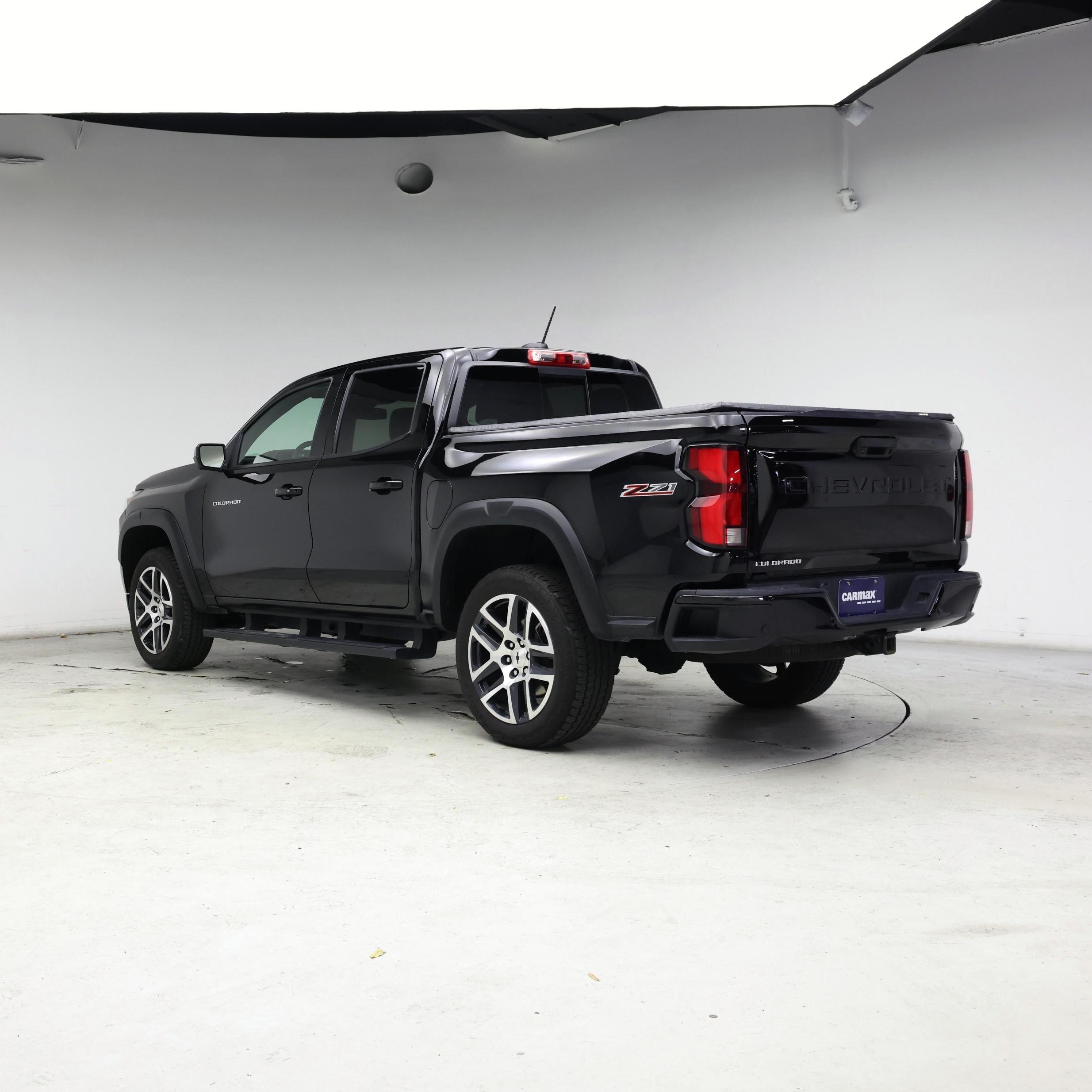 Thumbnail: 2024 Chevrolet Colorado - 2
