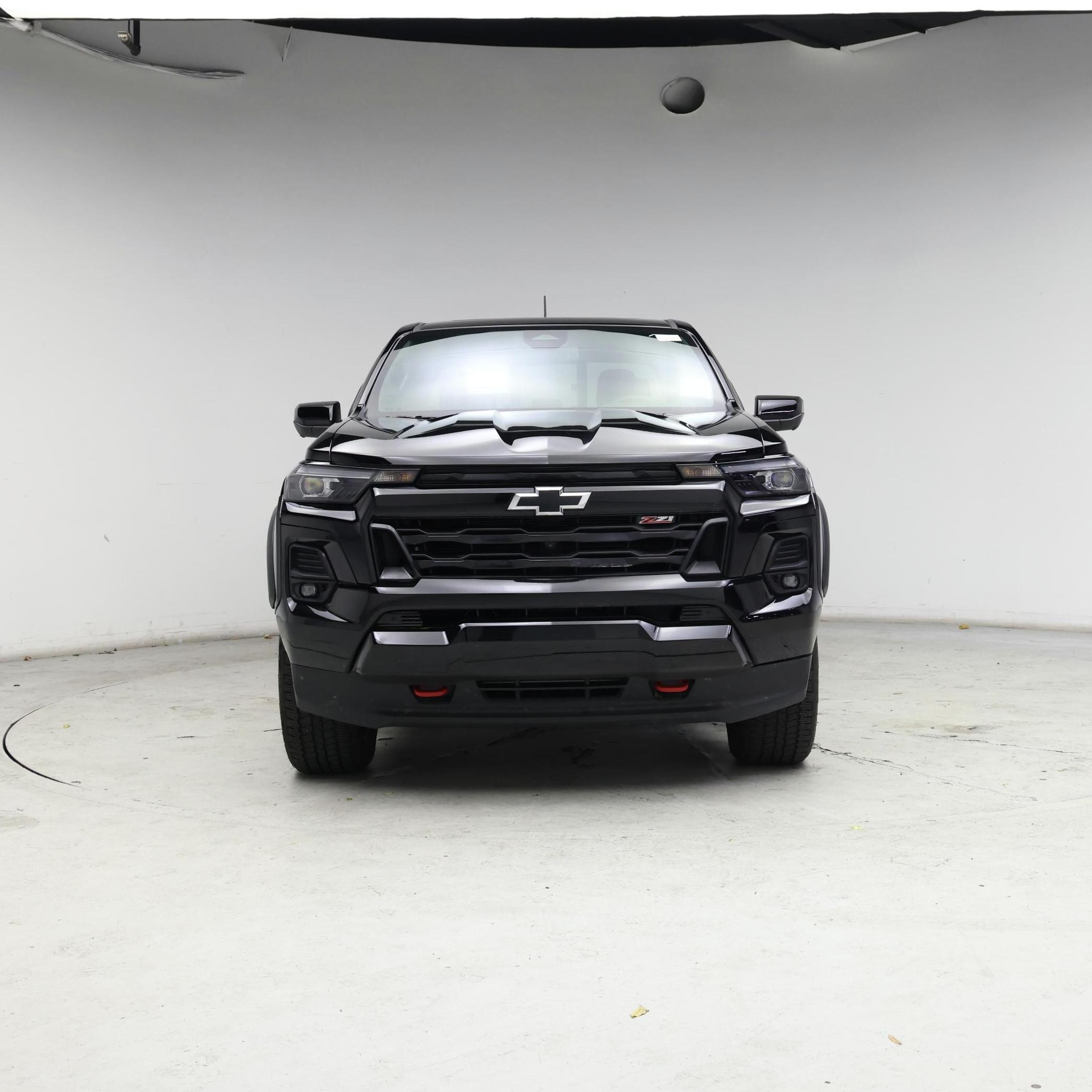 Thumbnail: 2024 Chevrolet Colorado - 5
