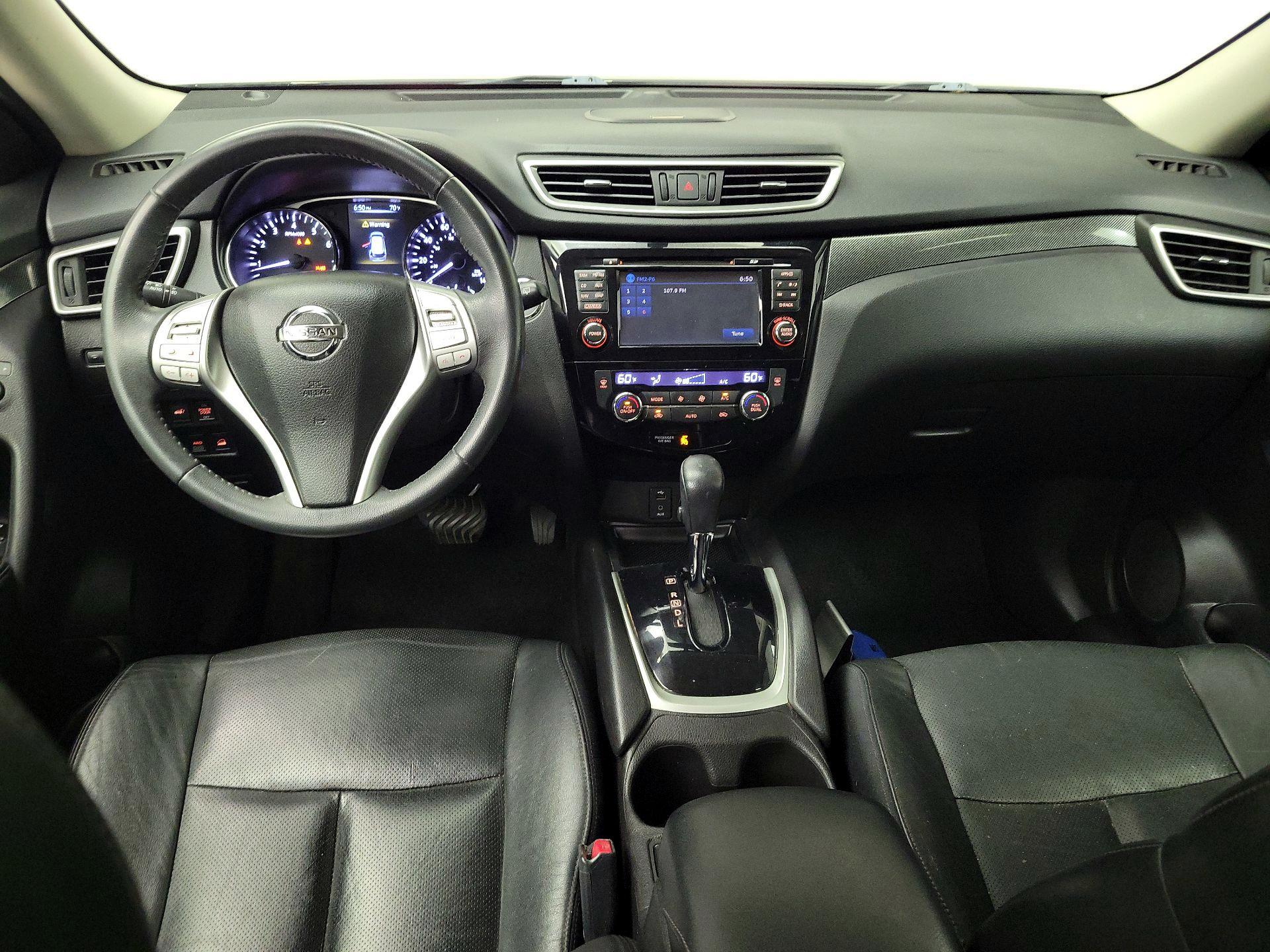 Thumbnail: 2015 Nissan Rogue - 9