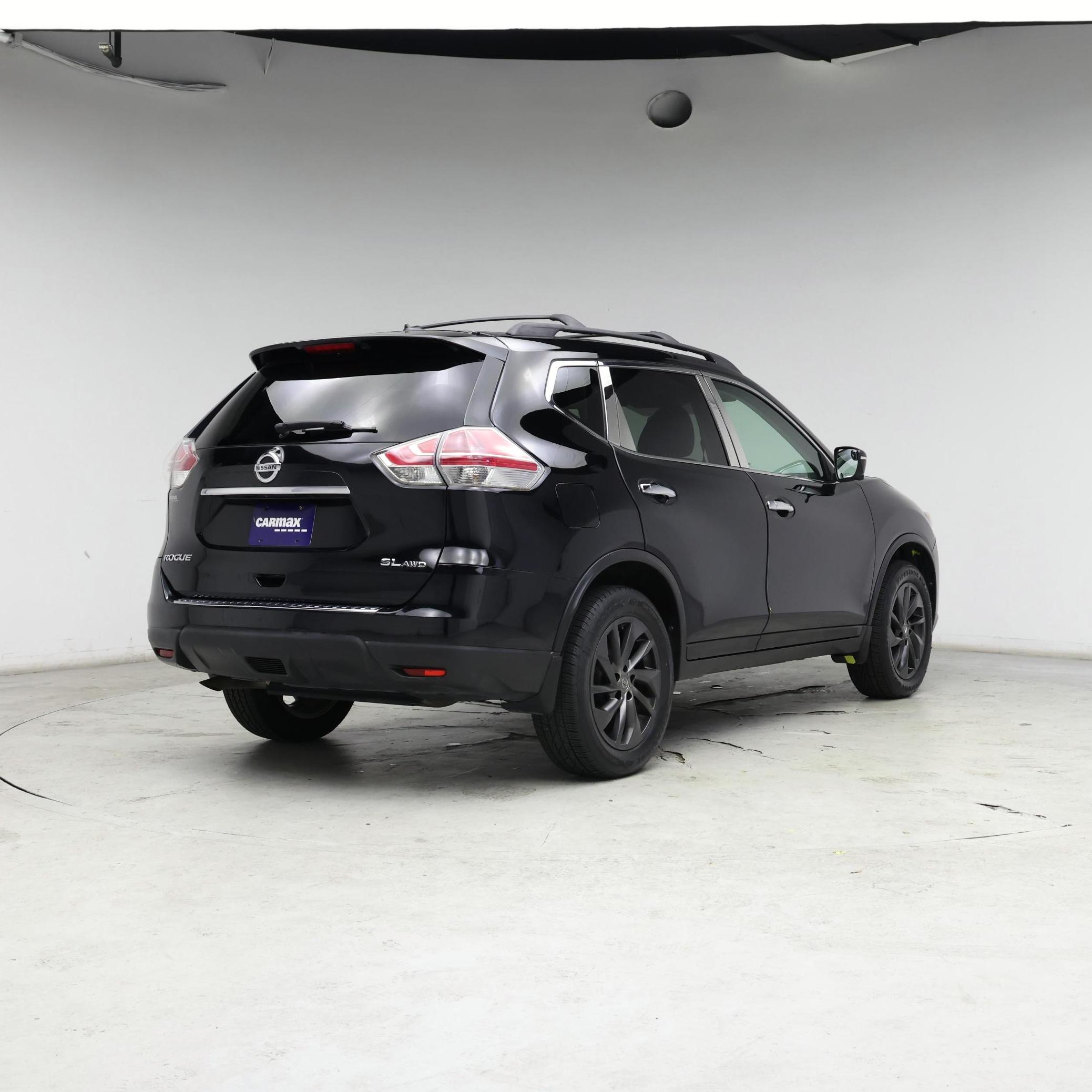 Thumbnail: 2015 Nissan Rogue - 8