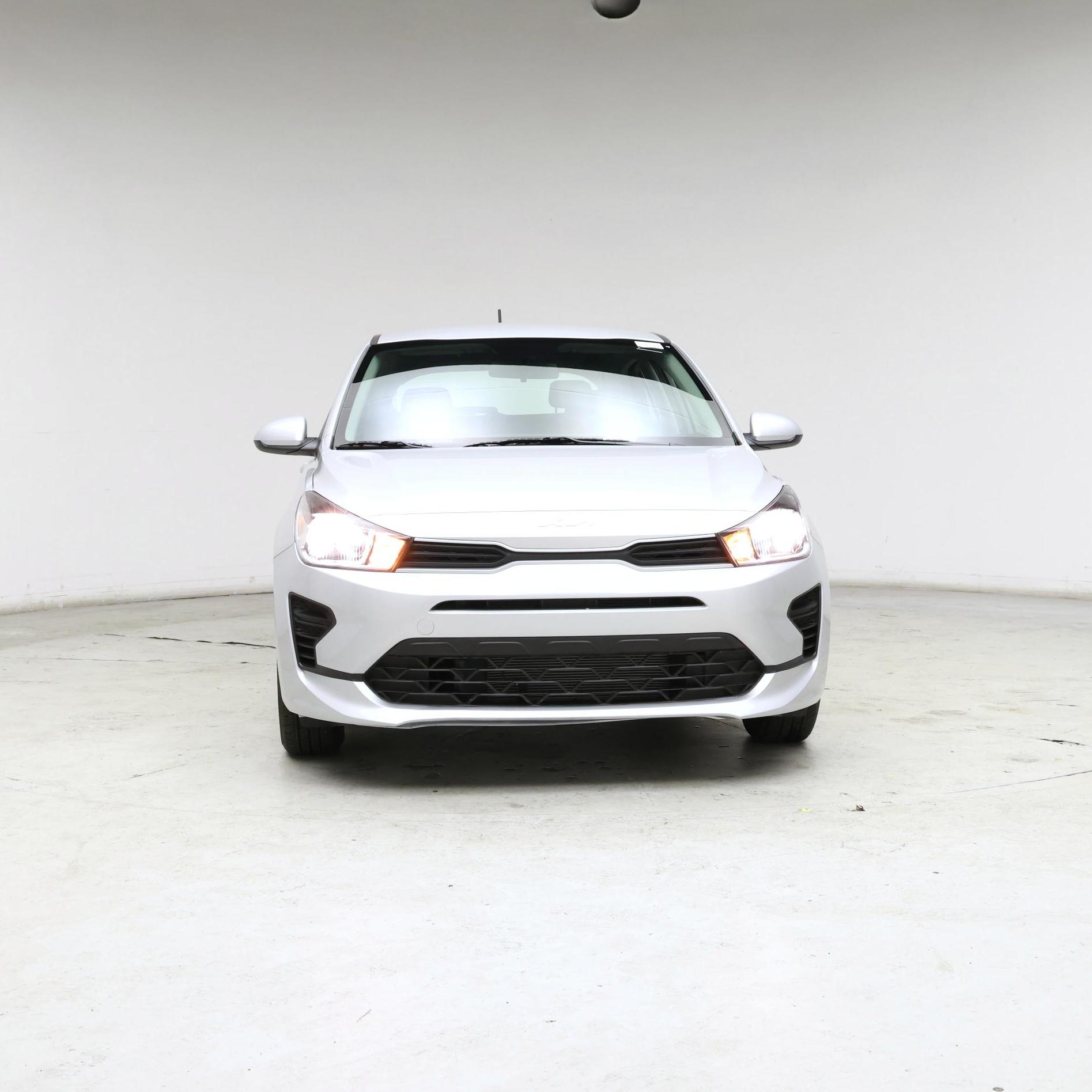Thumbnail: 2023 Kia Rio - 5