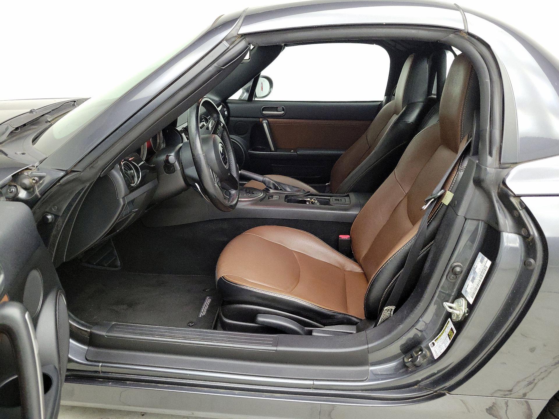 Thumbnail: 2014 Mazda MX-5 Miata - 11