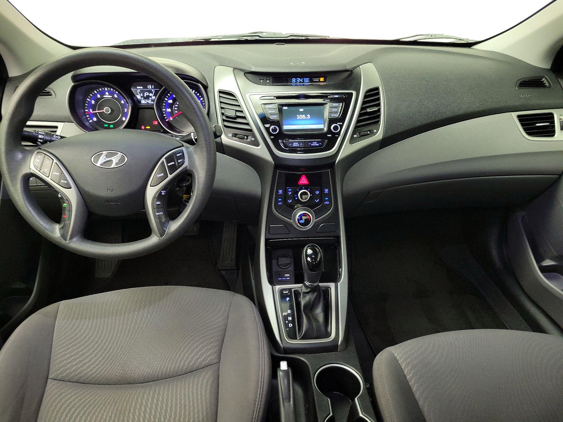 Thumbnail: 2015 Hyundai Elantra - 9