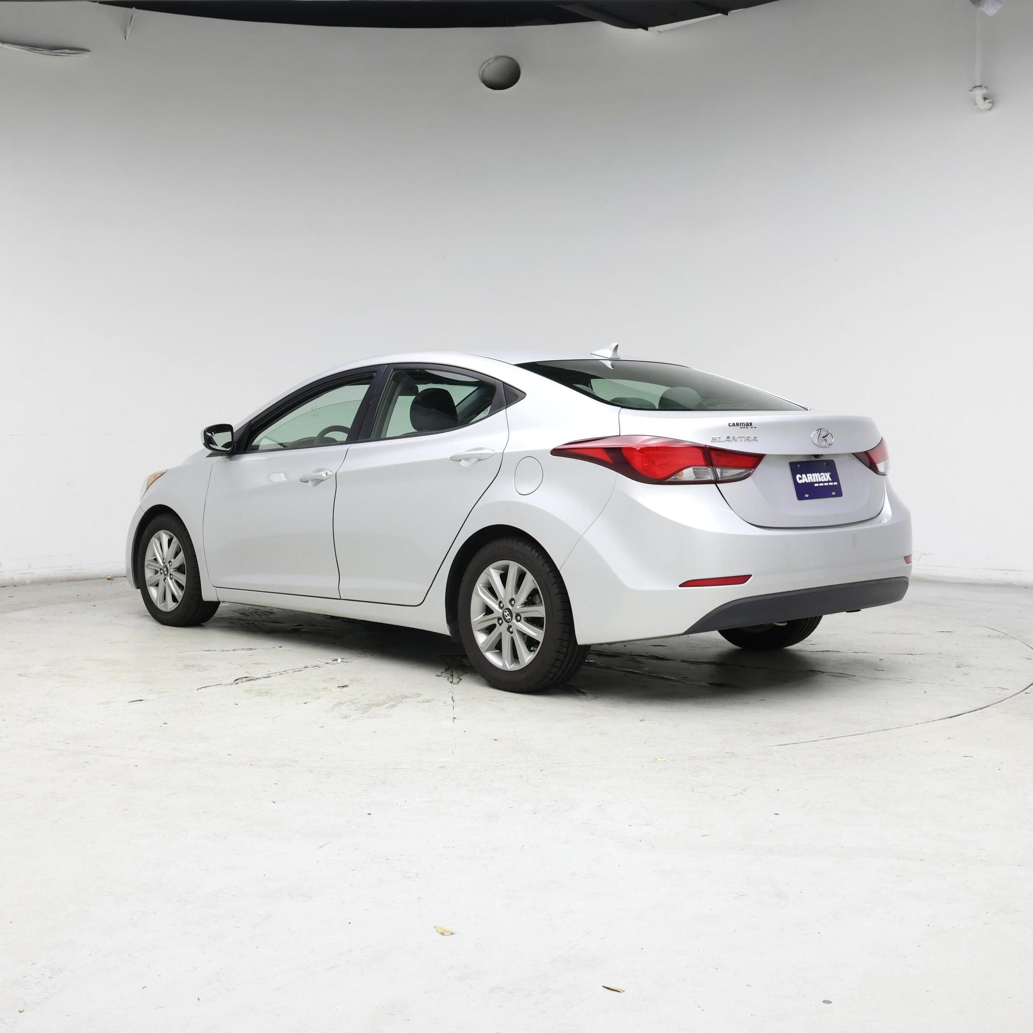 Thumbnail: 2015 Hyundai Elantra - 2