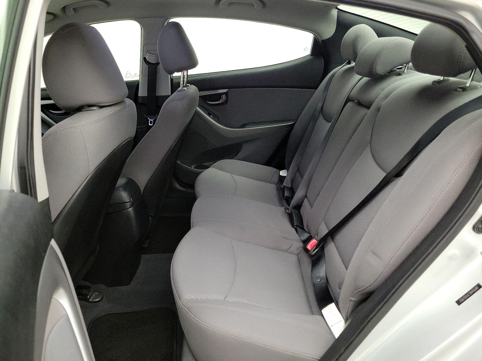 Thumbnail: 2015 Hyundai Elantra - 19