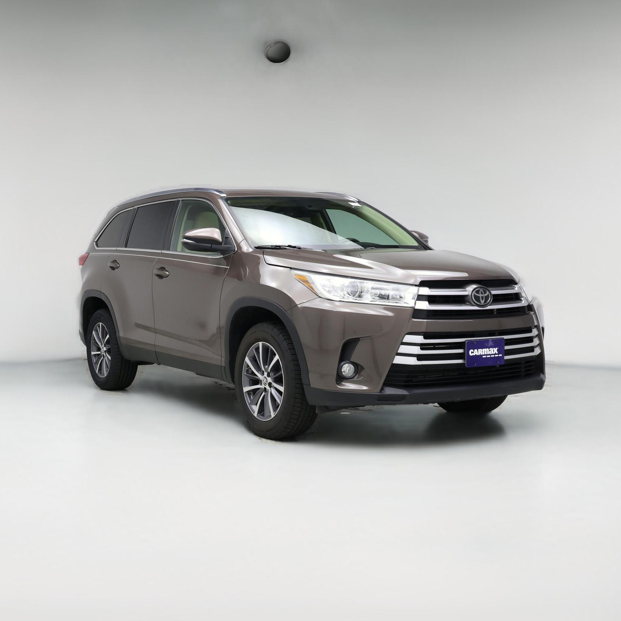 Thumbnail: 2019 Toyota Highlander - 1