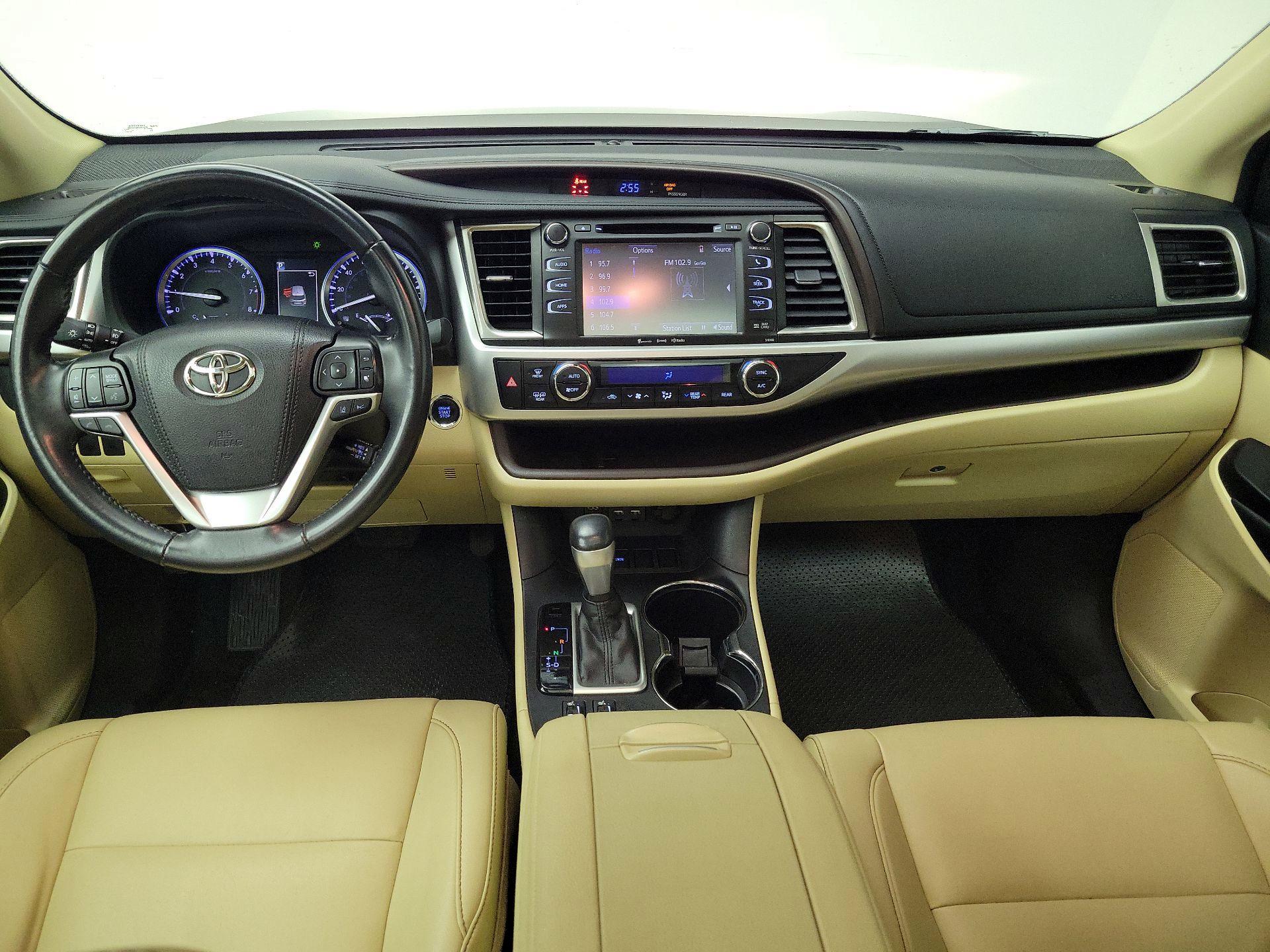 Thumbnail: 2019 Toyota Highlander - 9