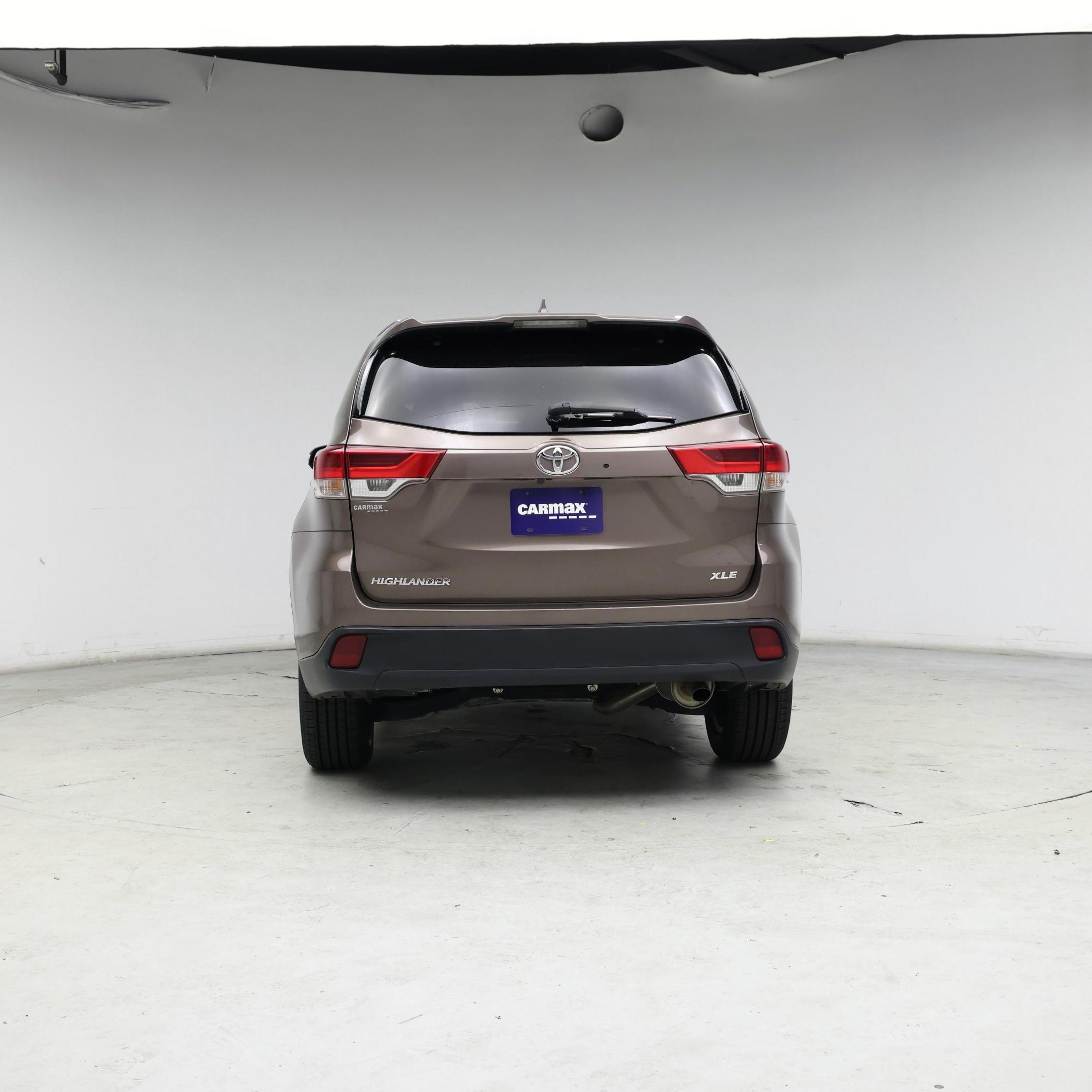 Thumbnail: 2019 Toyota Highlander - 6