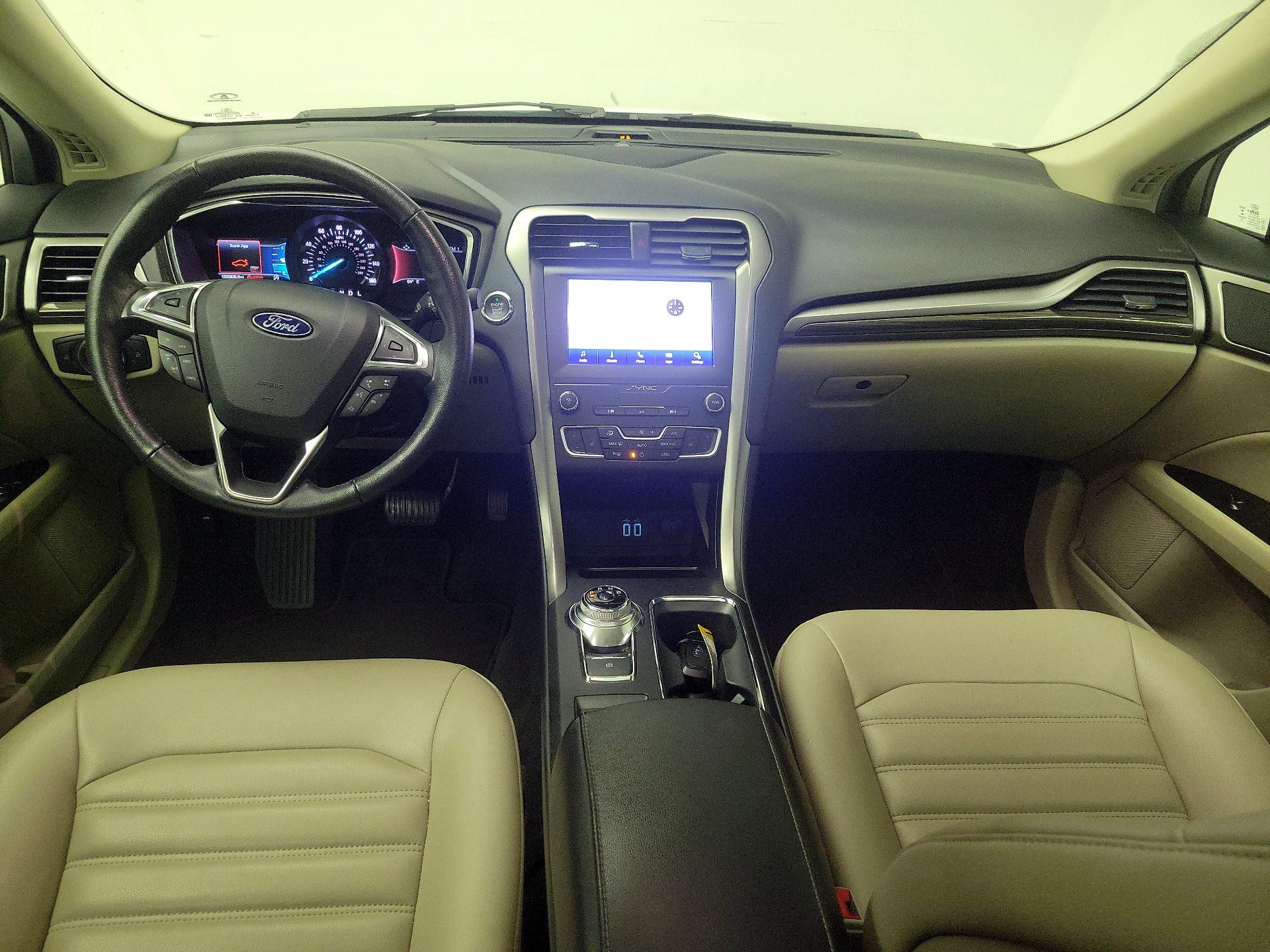 Thumbnail: 2020 Ford Fusion - 9