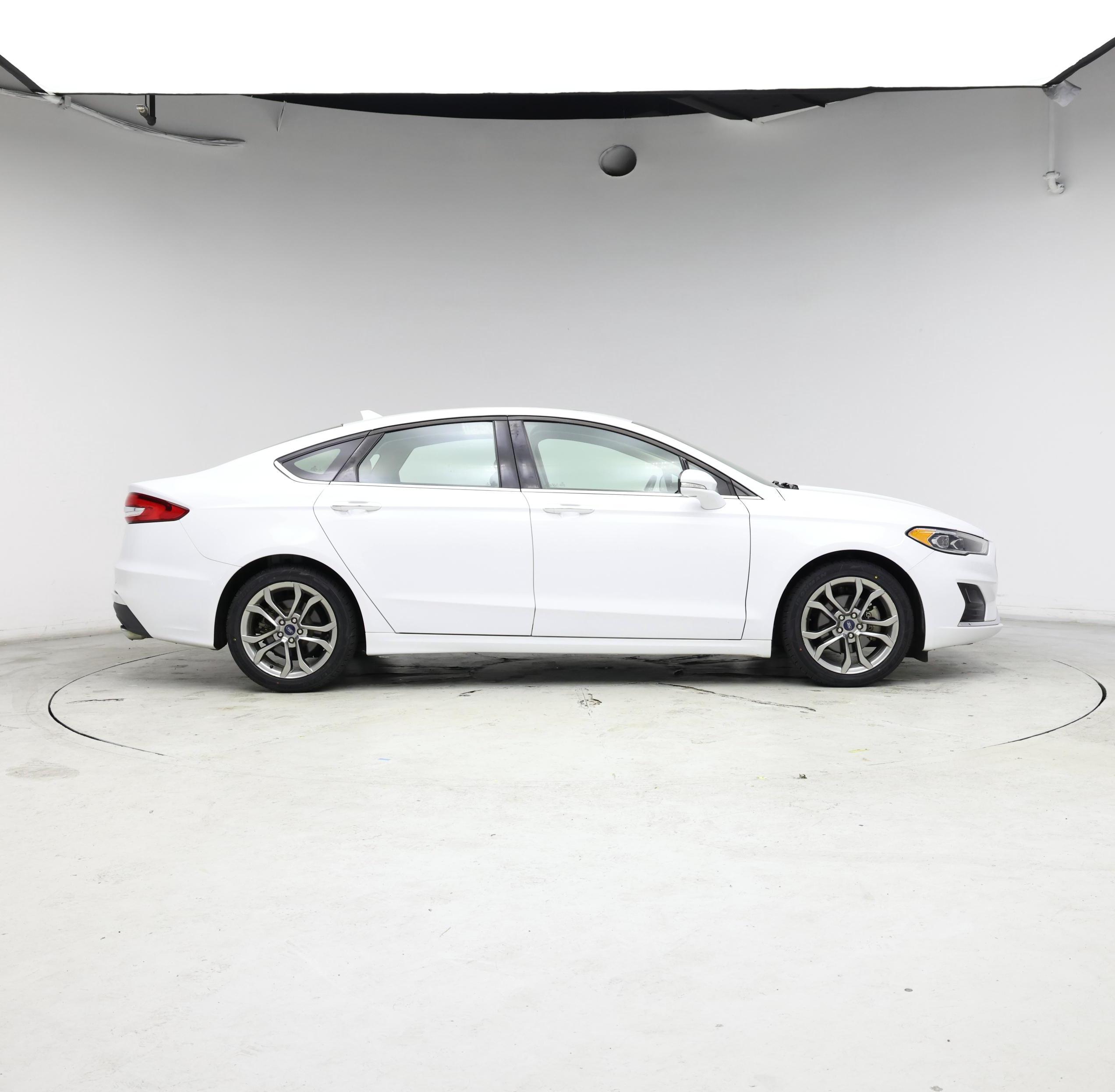 Thumbnail: 2020 Ford Fusion - 7