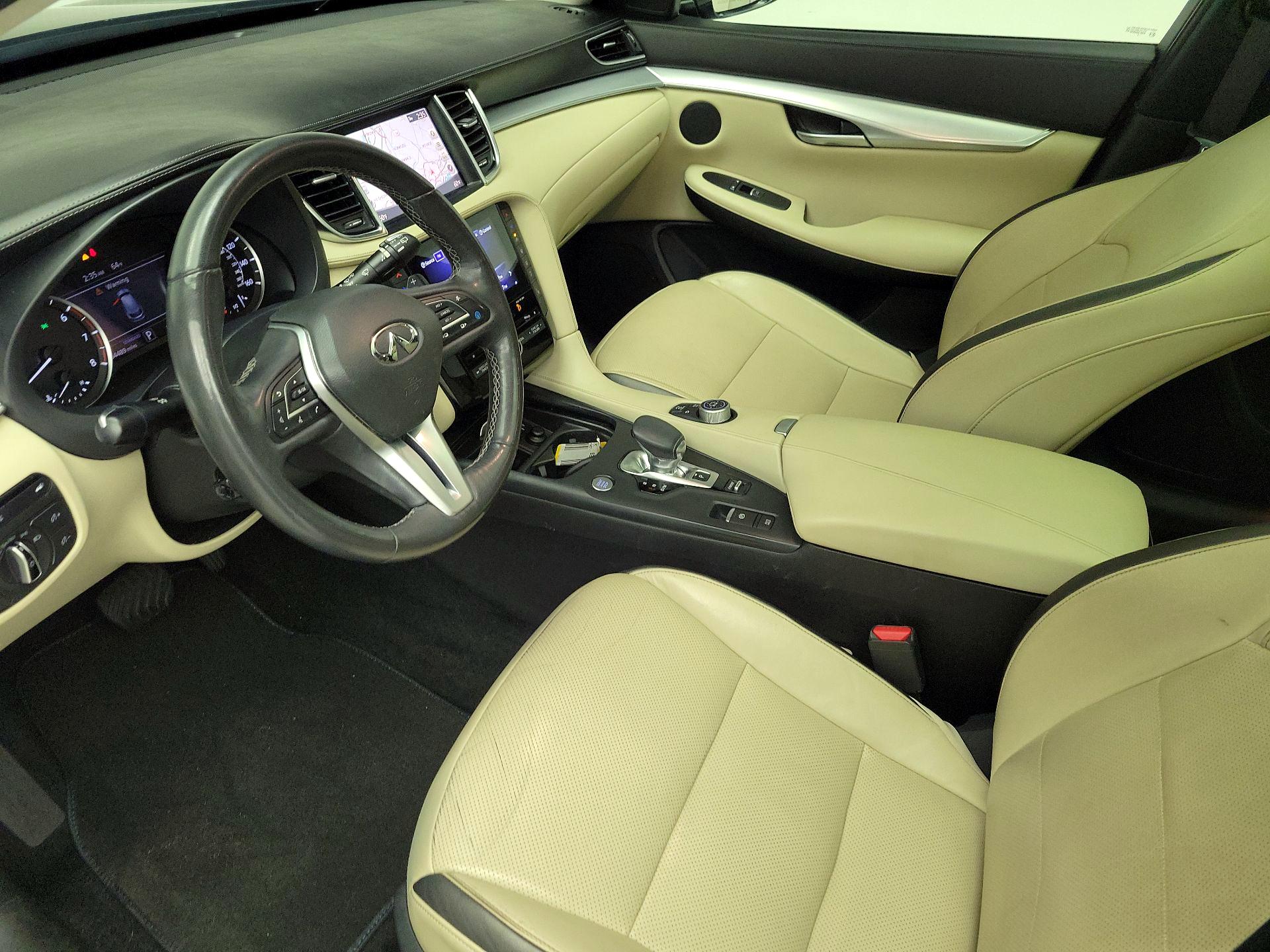 Thumbnail: 2019 INFINITI QX50 - 11