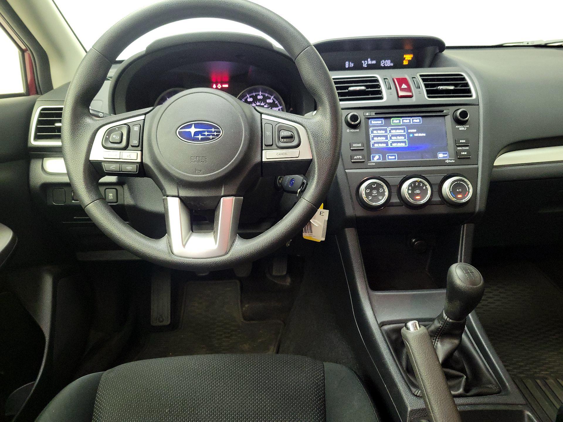 Thumbnail: 2017 Subaru Crosstrek - 10