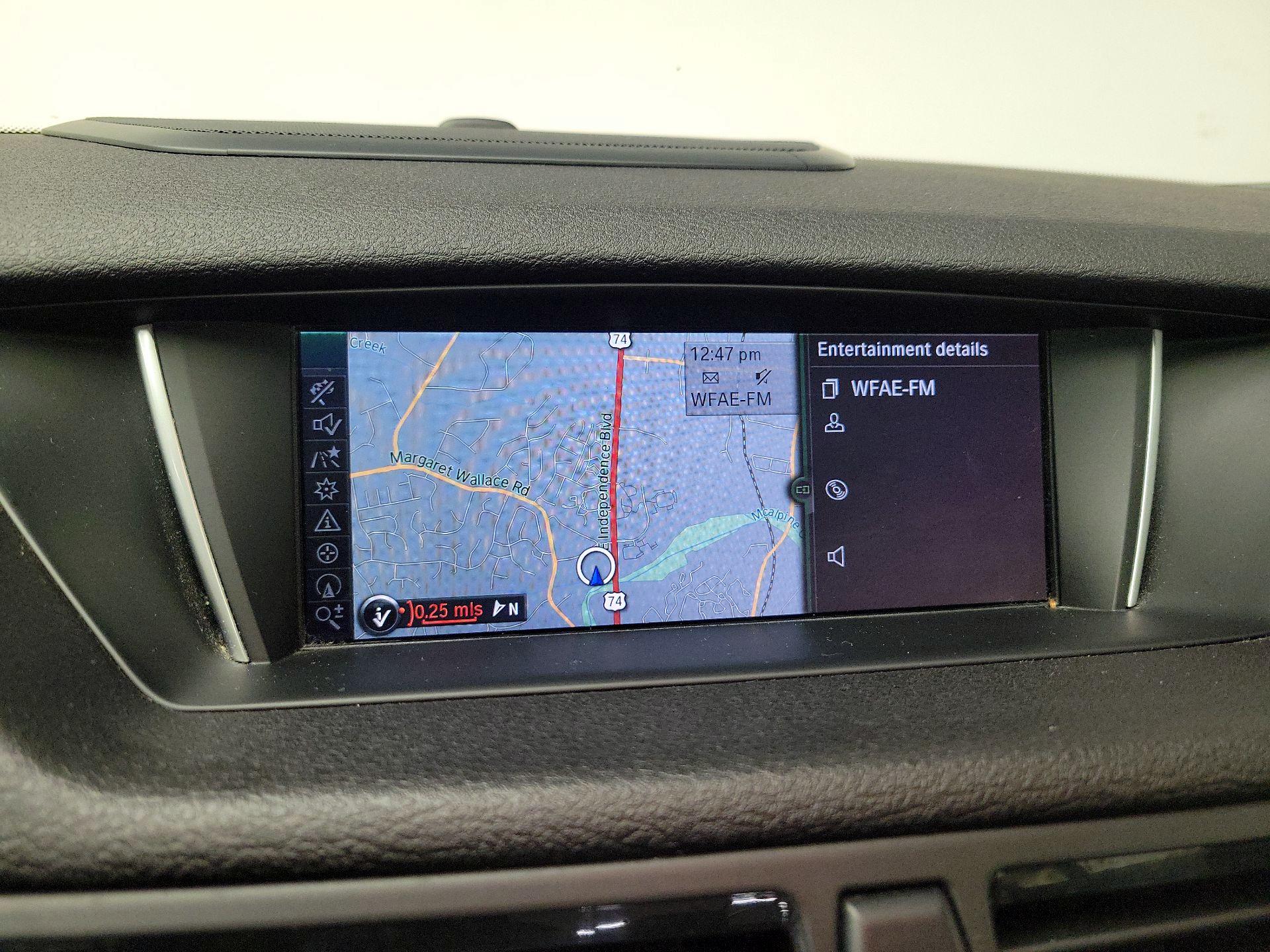 Thumbnail: 2015 BMW X1 - 14