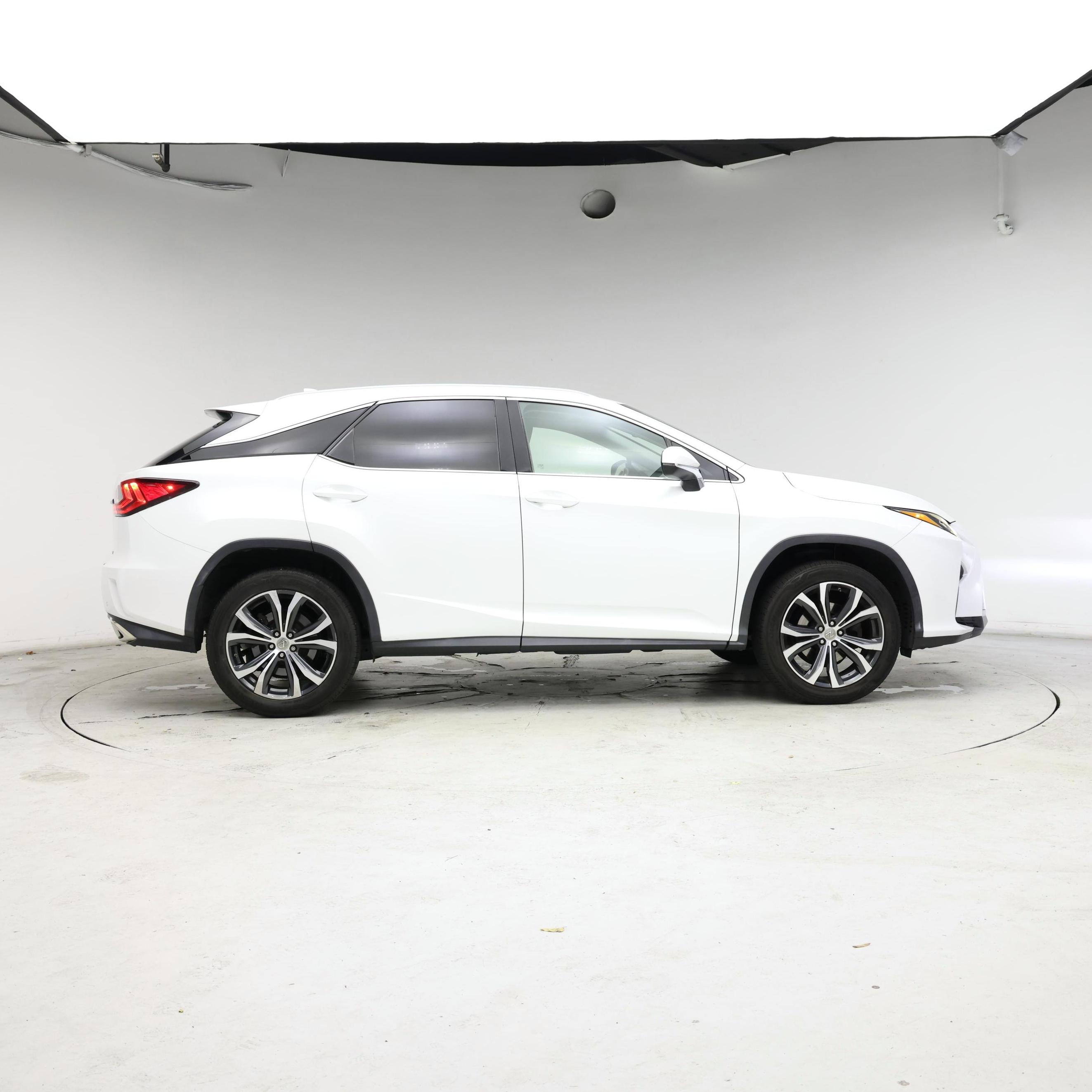 Thumbnail: 2016 Lexus RX - 7