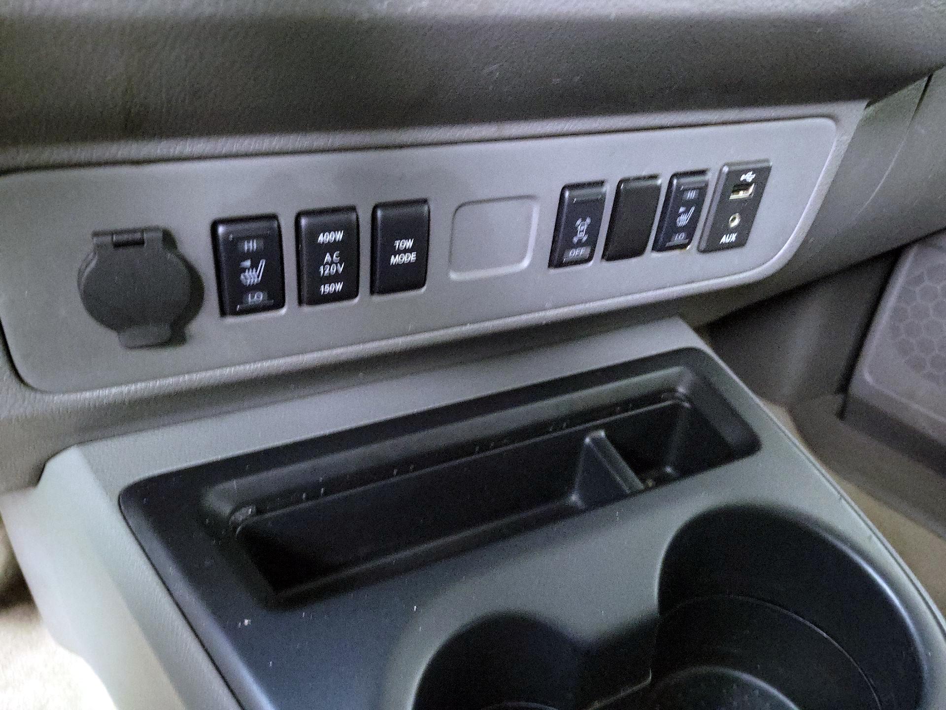 Thumbnail: 2015 Nissan NV - 19