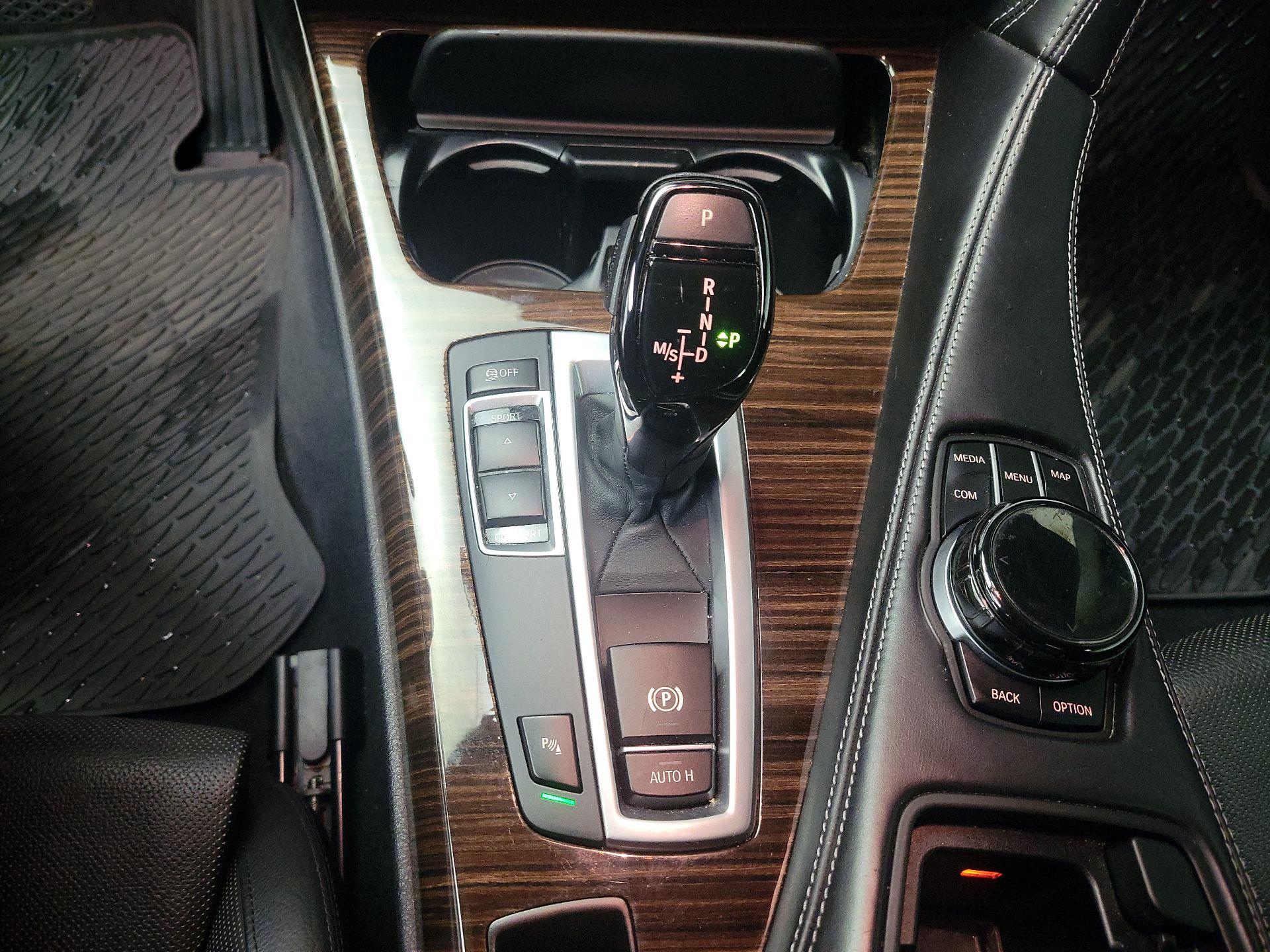 Thumbnail: 2018 BMW 6 Series - 18