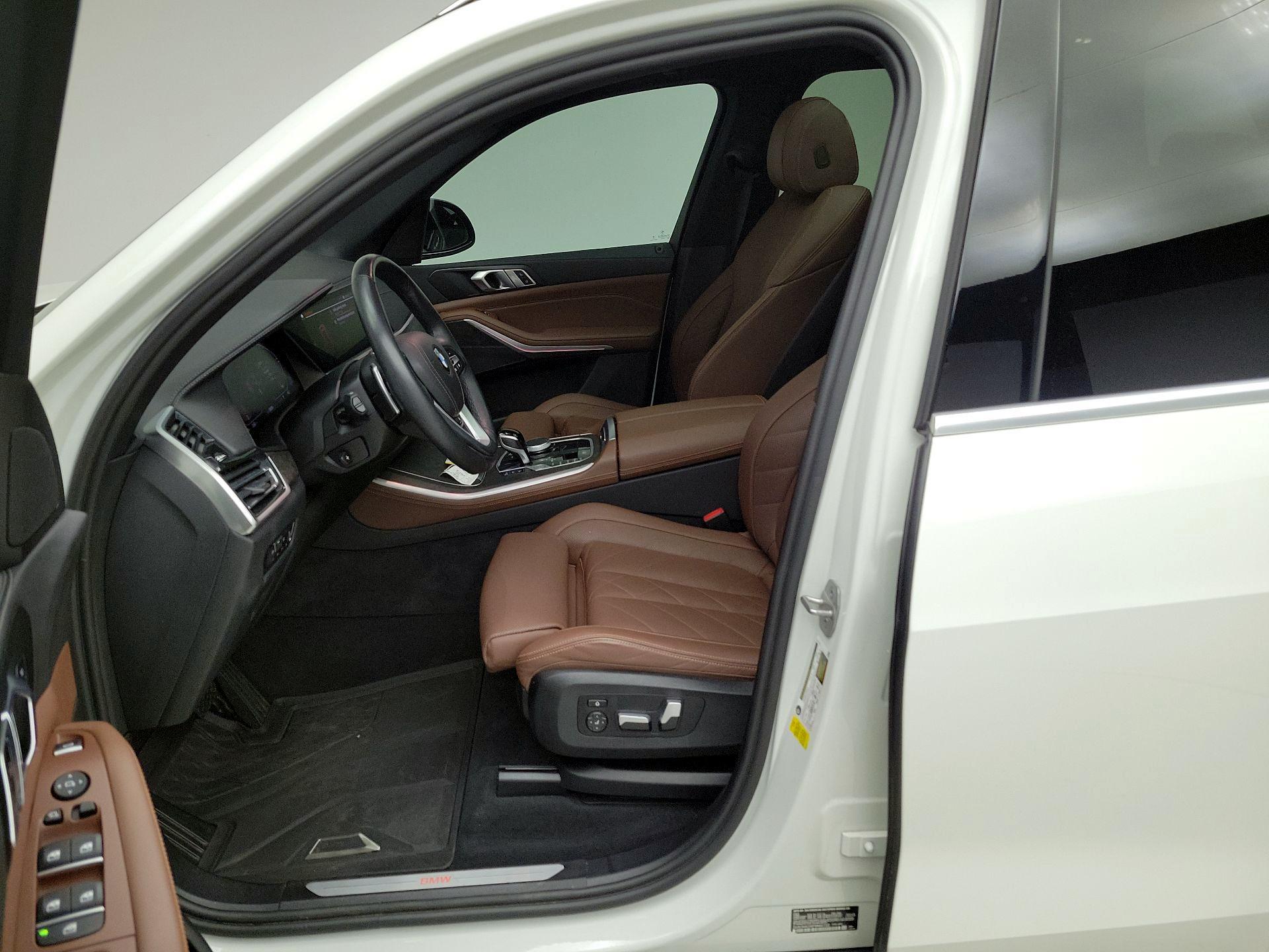 Thumbnail: 2023 BMW X5 - 11