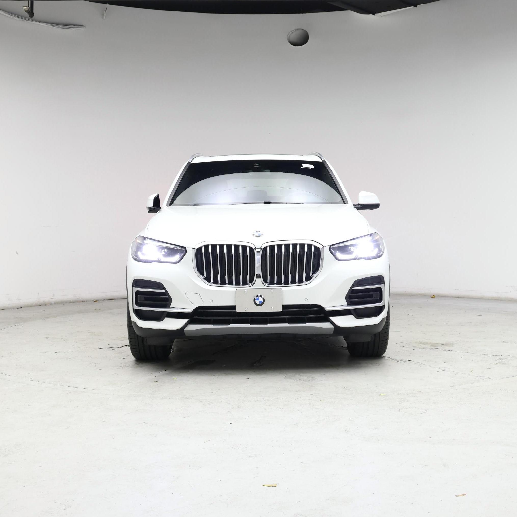 Thumbnail: 2023 BMW X5 - 5