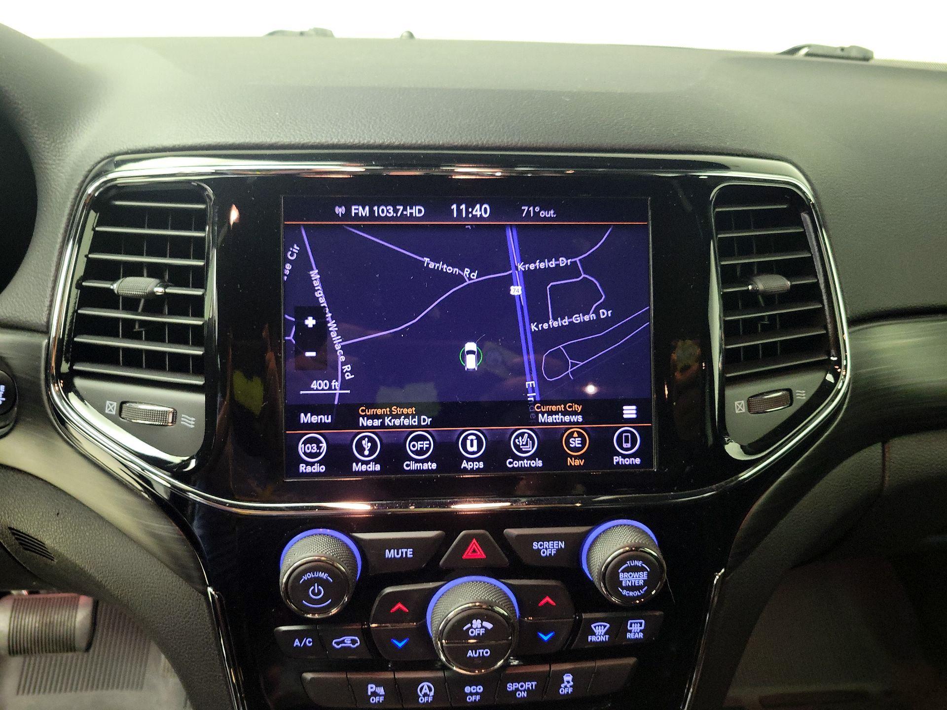 Thumbnail: 2019 Jeep Grand Cherokee - 14