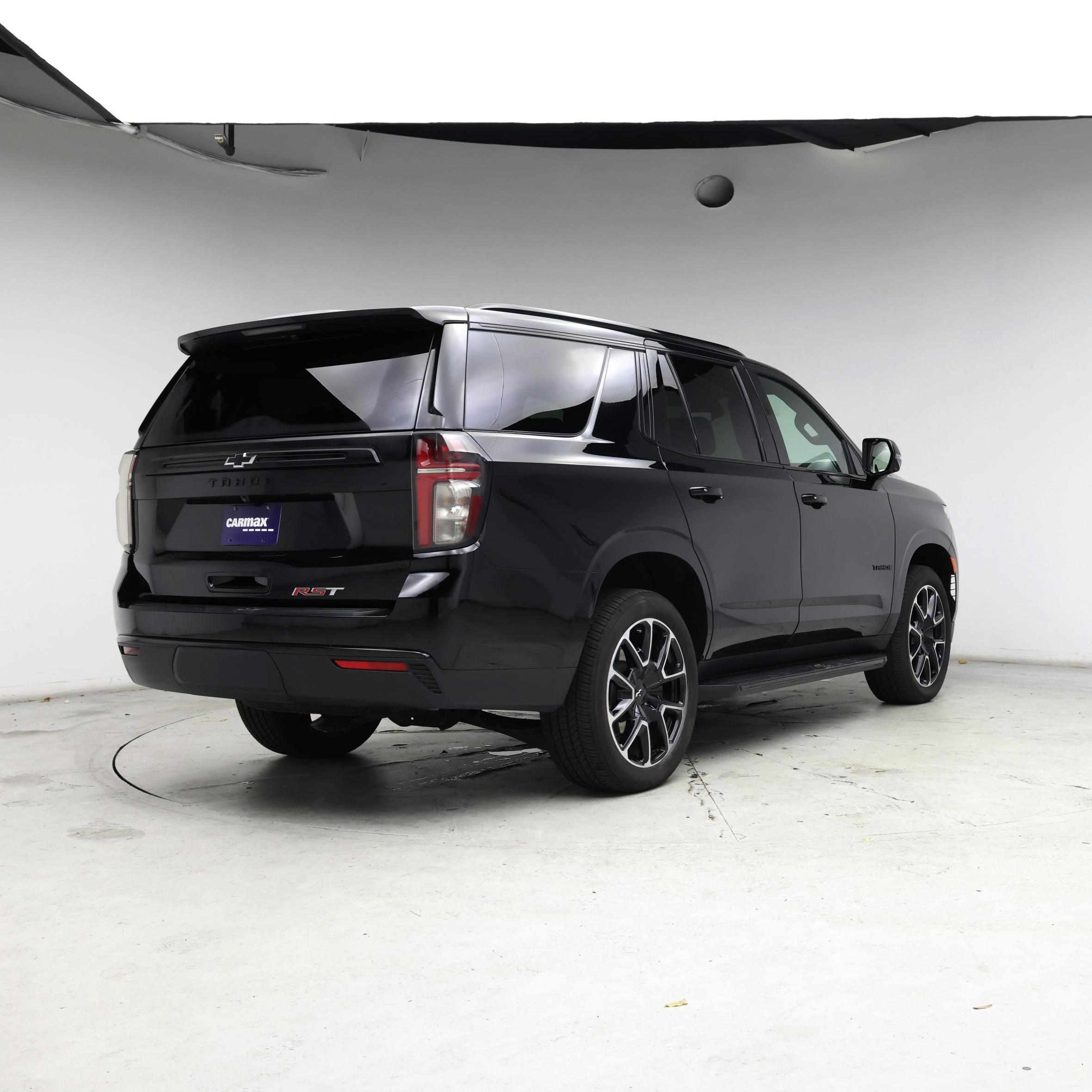 Thumbnail: 2024 Chevrolet Tahoe - 8