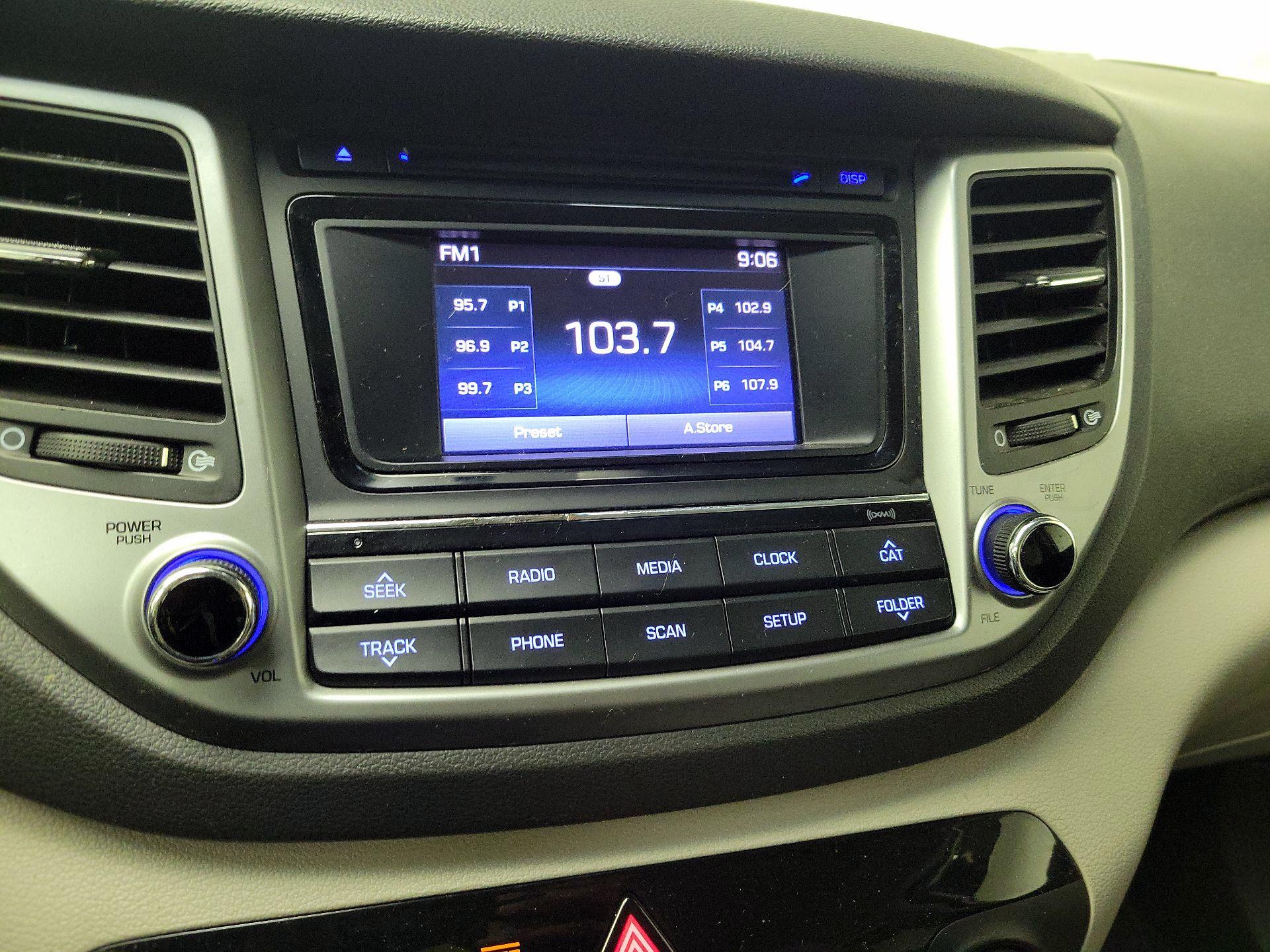 Thumbnail: 2016 Hyundai Tucson - 14