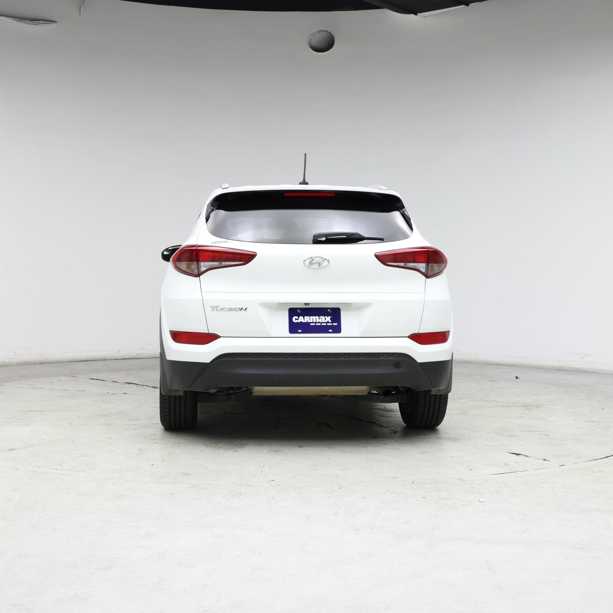 Thumbnail: 2016 Hyundai Tucson - 6