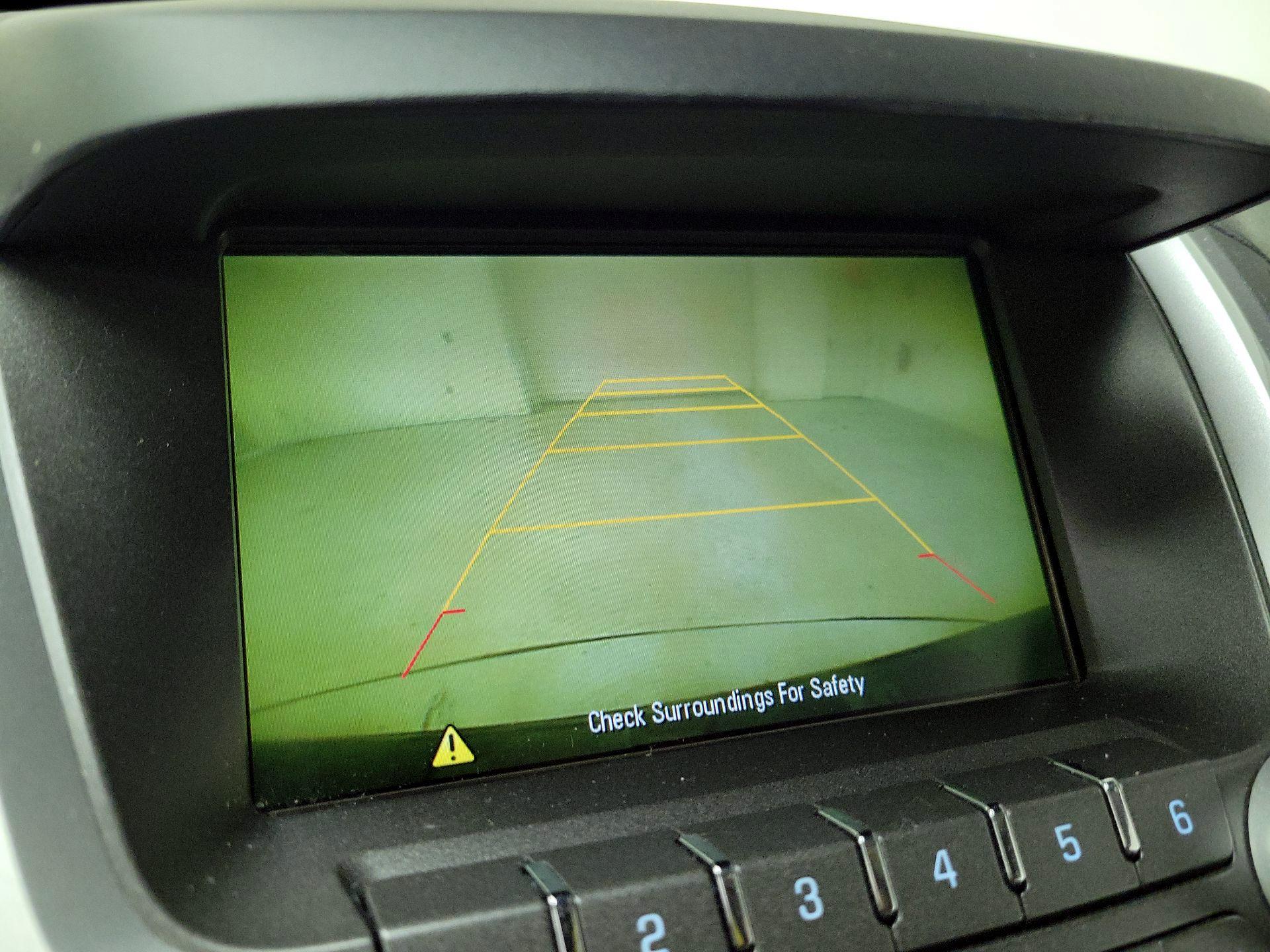 Thumbnail: 2015 Chevrolet Equinox - 14