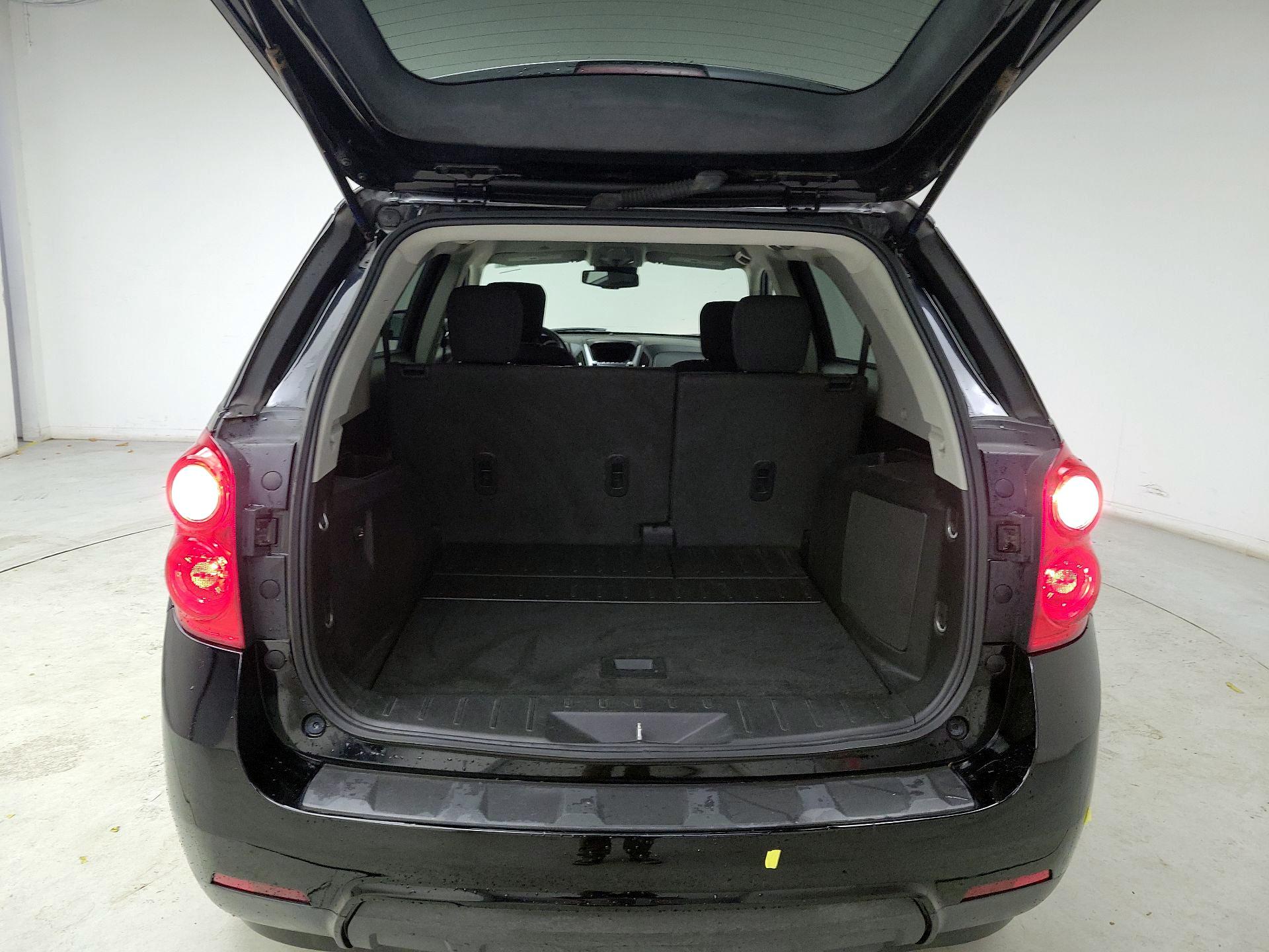 Thumbnail: 2015 Chevrolet Equinox - 20