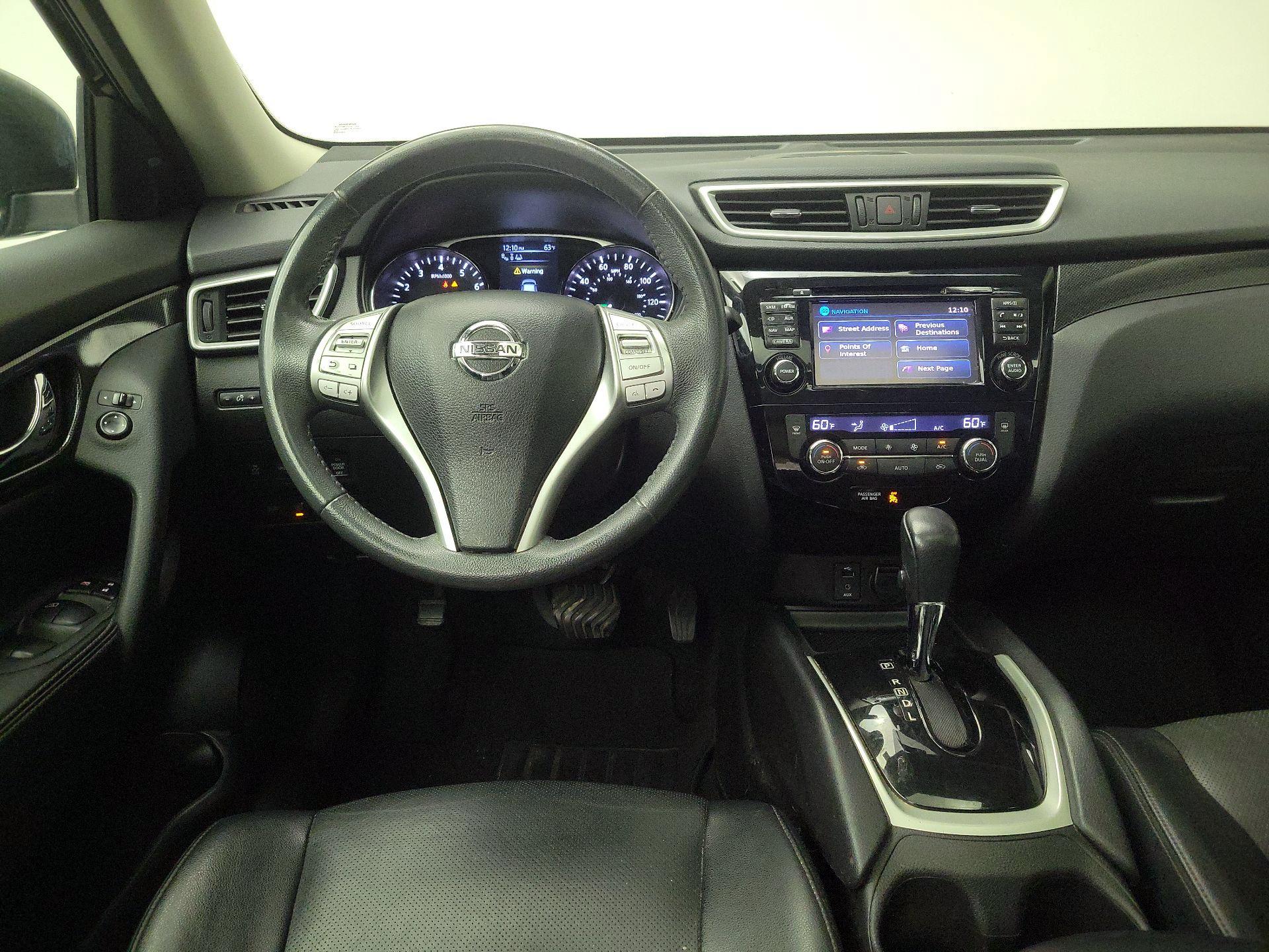 Thumbnail: 2015 Nissan Rogue - 10
