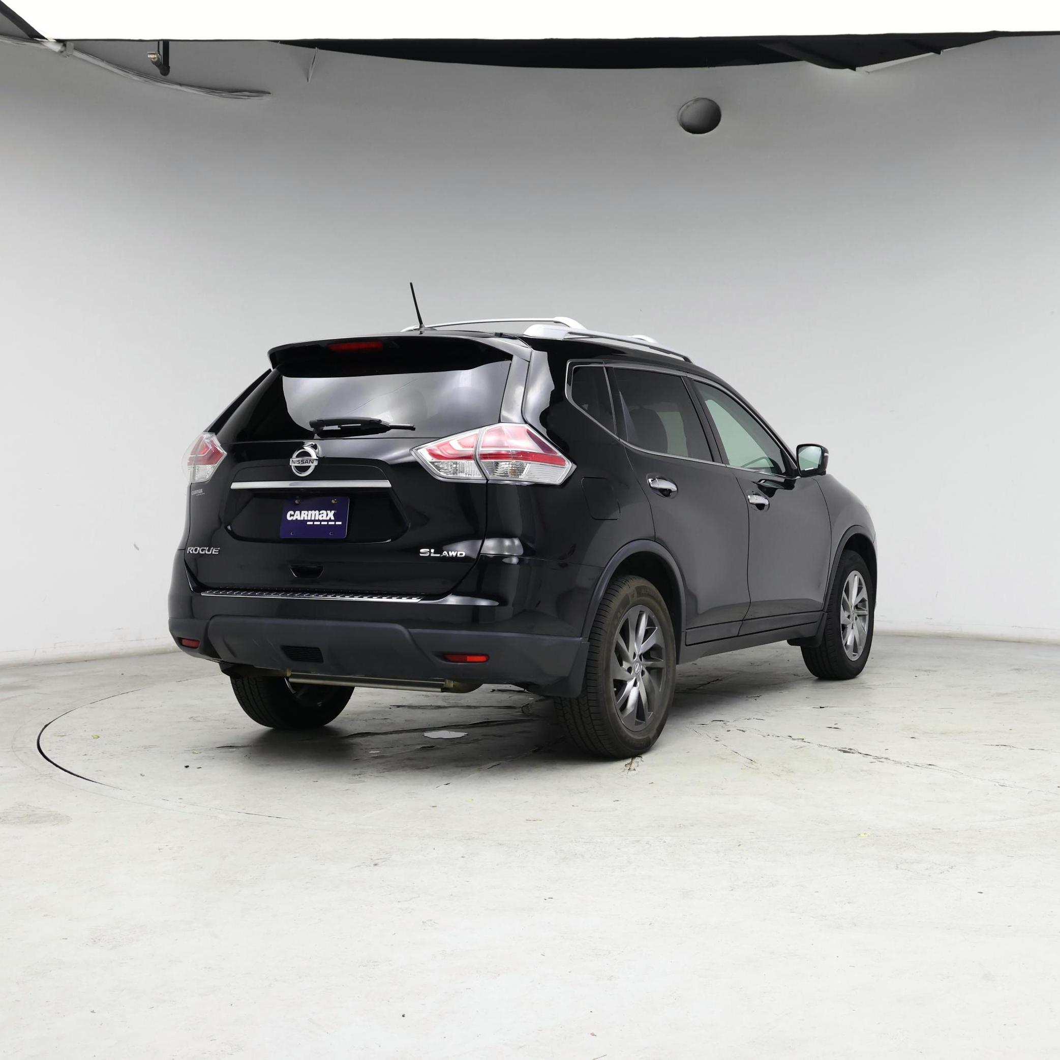 Thumbnail: 2015 Nissan Rogue - 8