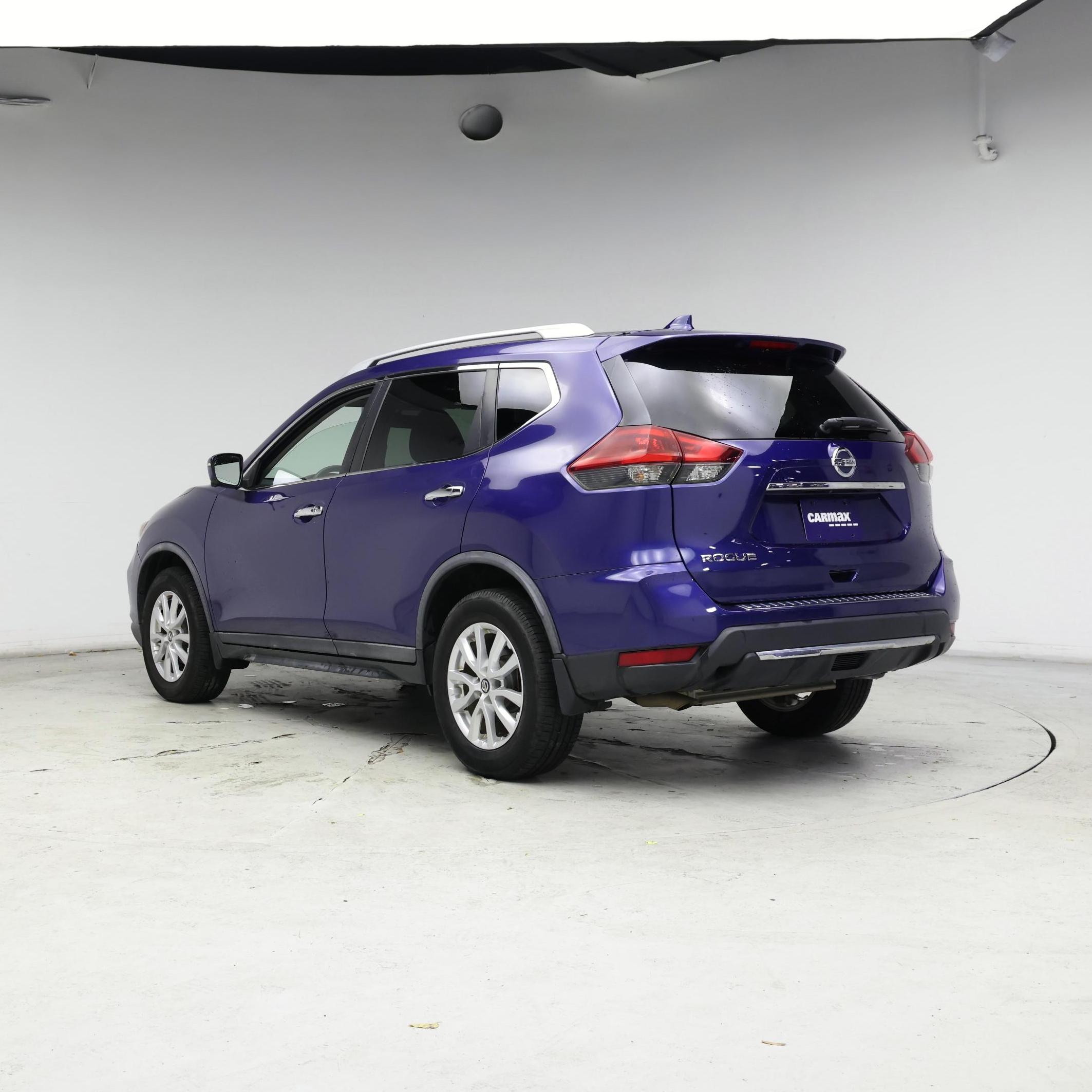 Thumbnail: 2018 Nissan Rogue - 2