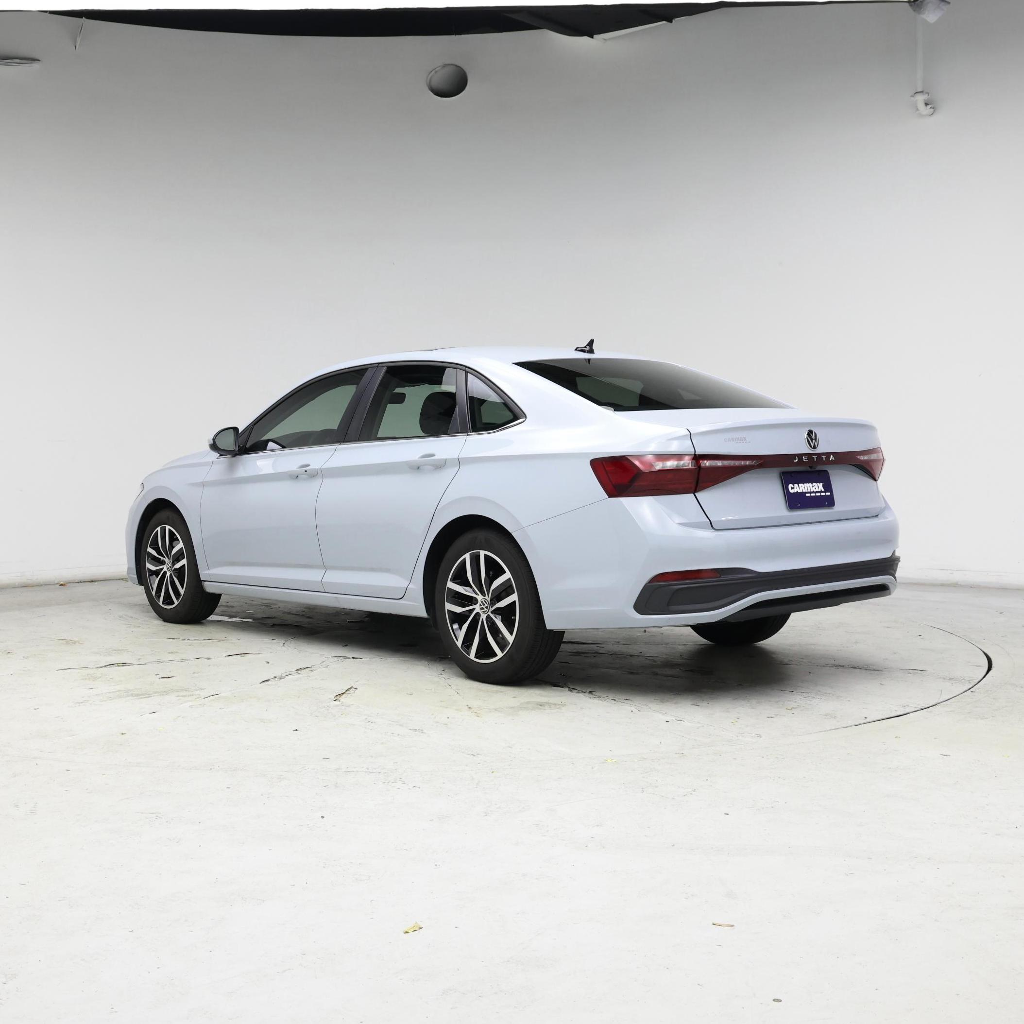 Thumbnail: 2025 Volkswagen Jetta - 2