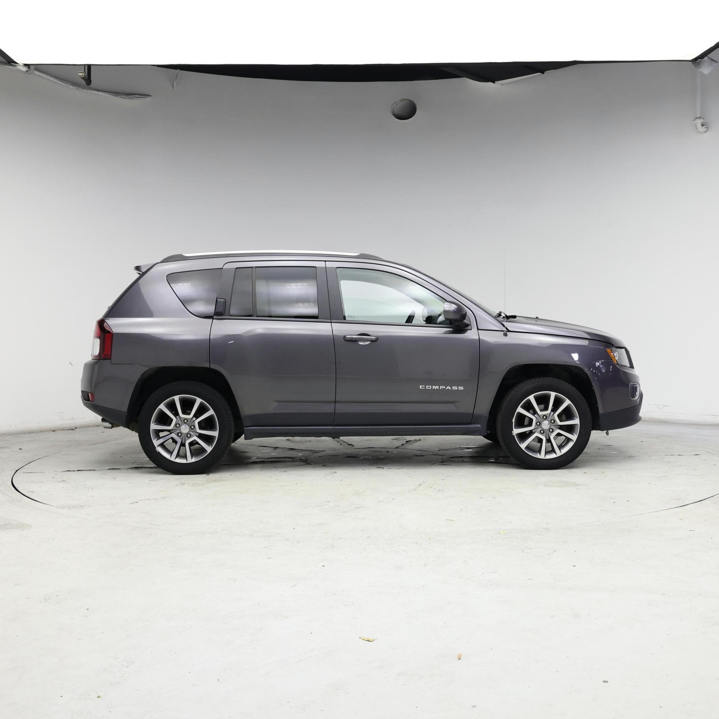 Thumbnail: 2017 Jeep Compass - 7